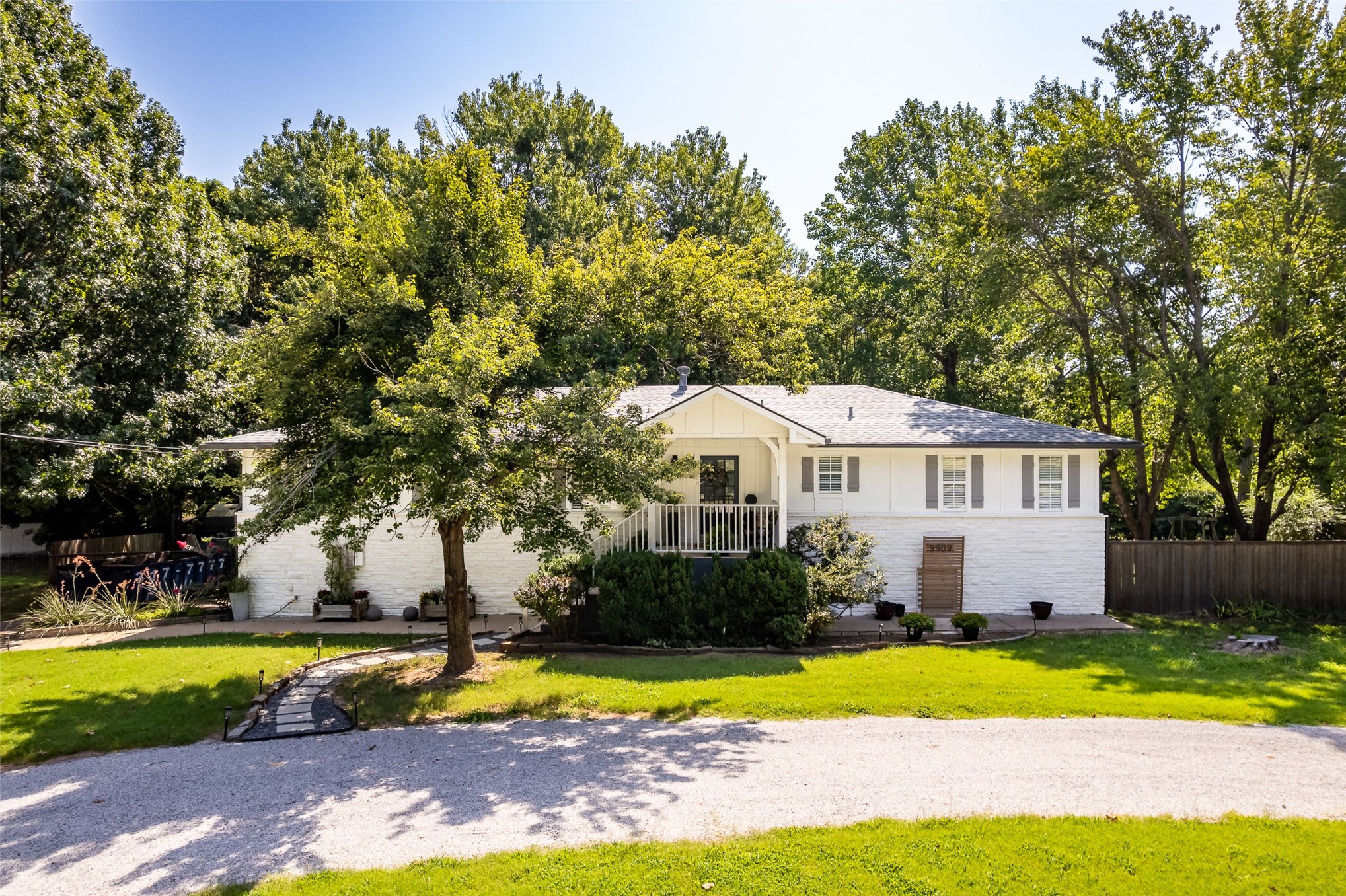 9909 S 74th East Eastavenue Tulsa OK 74133