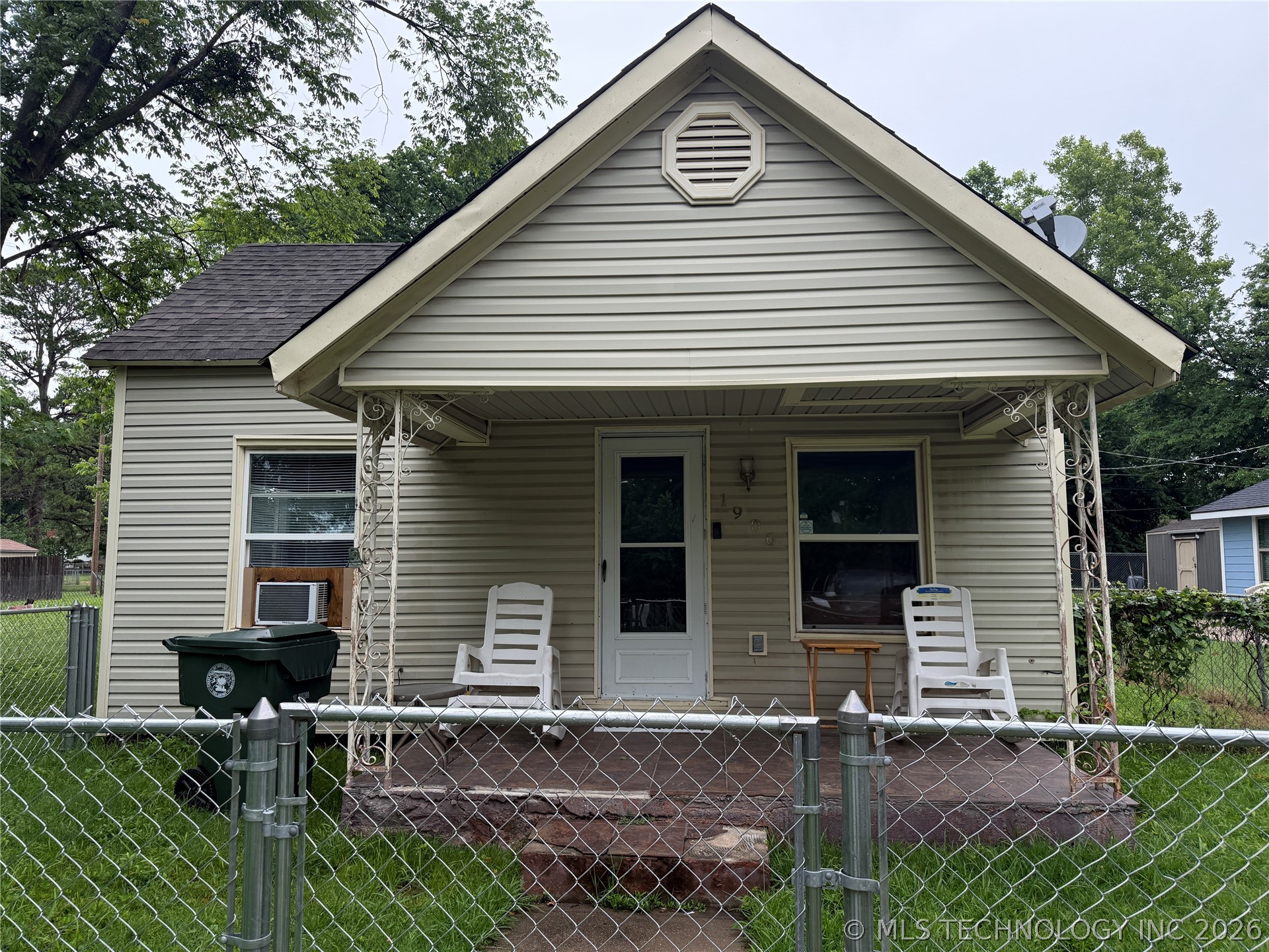 1906 Sallie Street Muskogee OK 74403