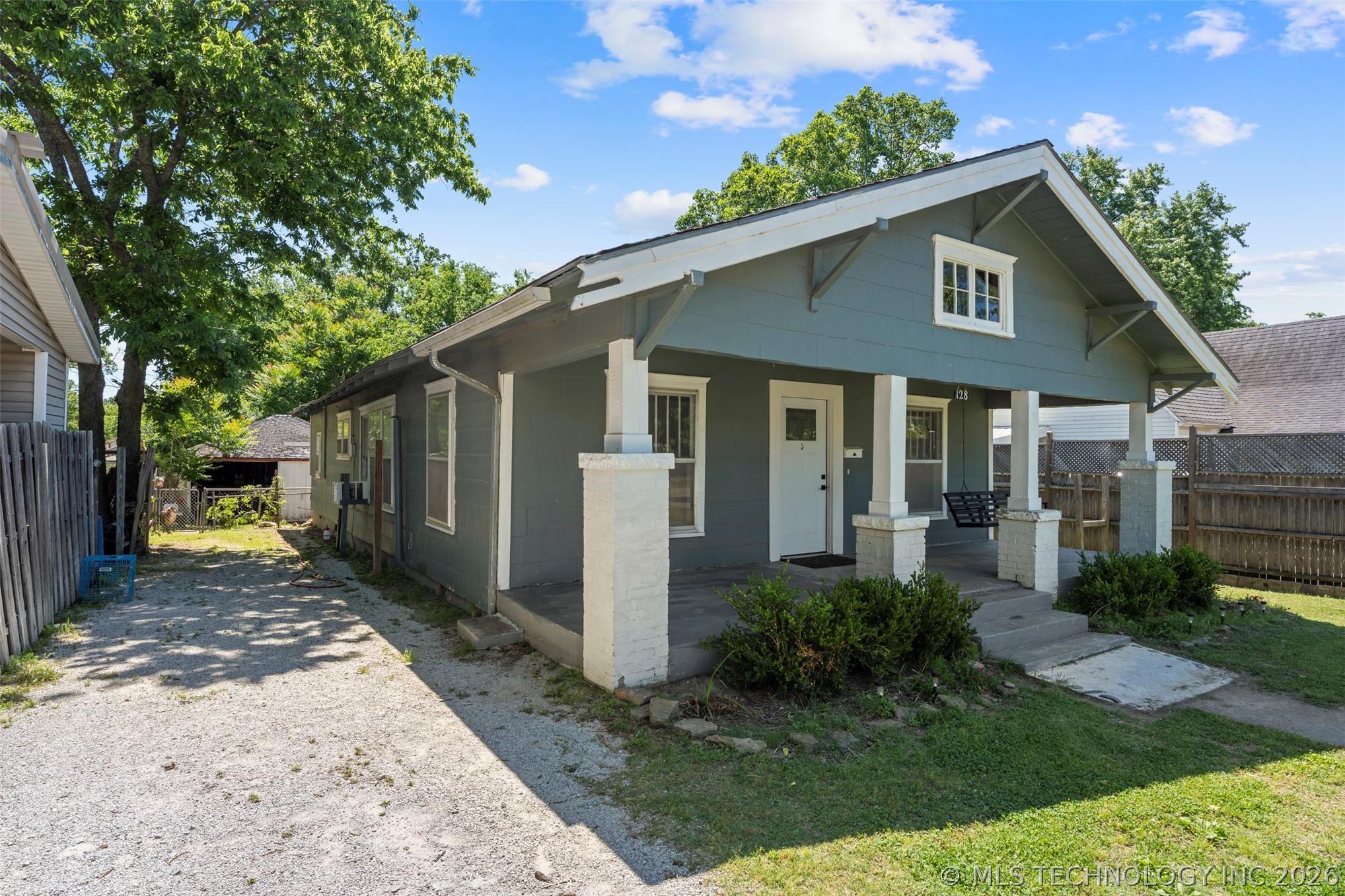 128 S Adair Vinita OK 74301