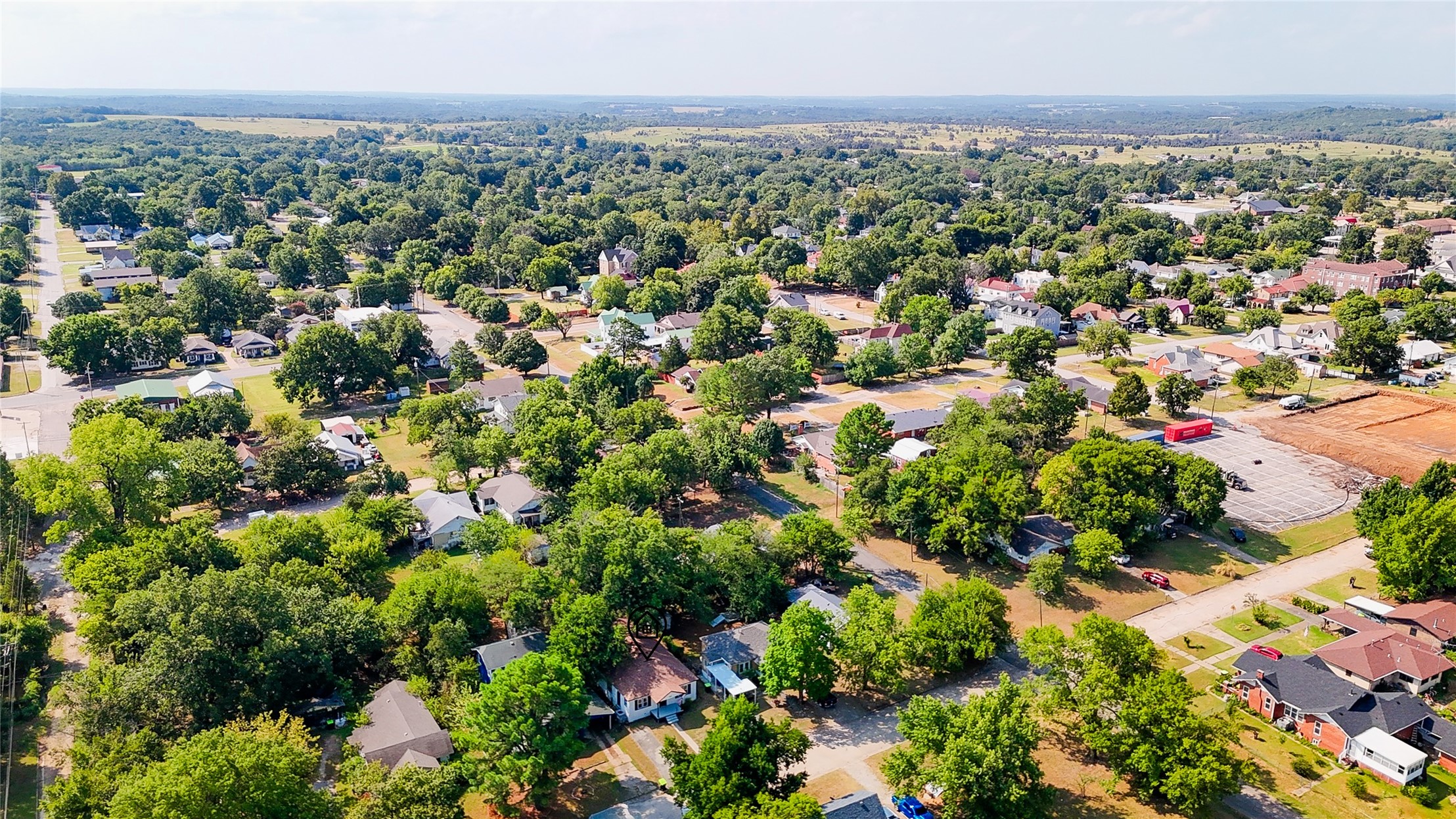 609 N Oak Street Holdenville OK 74848
