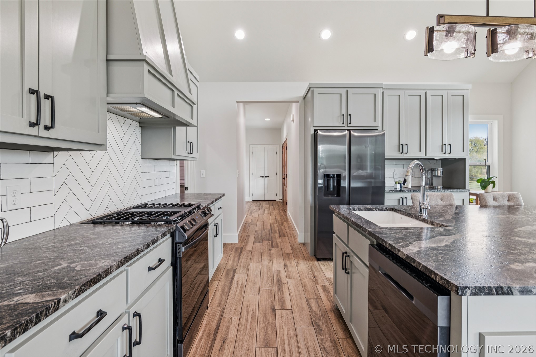 16064 S 4210 Road Claremore OK 74017