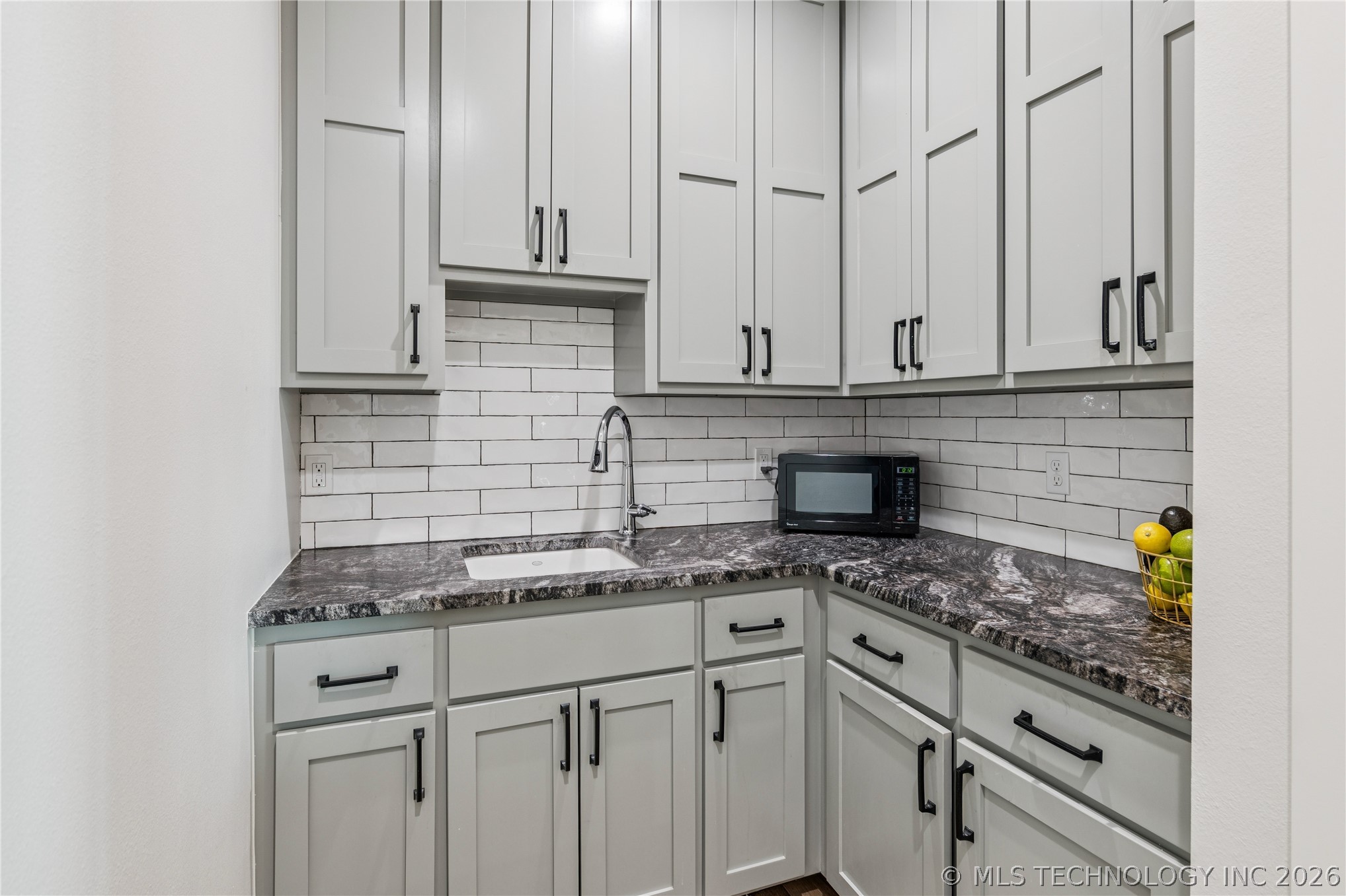 16064 S 4210 Road Claremore OK 74017