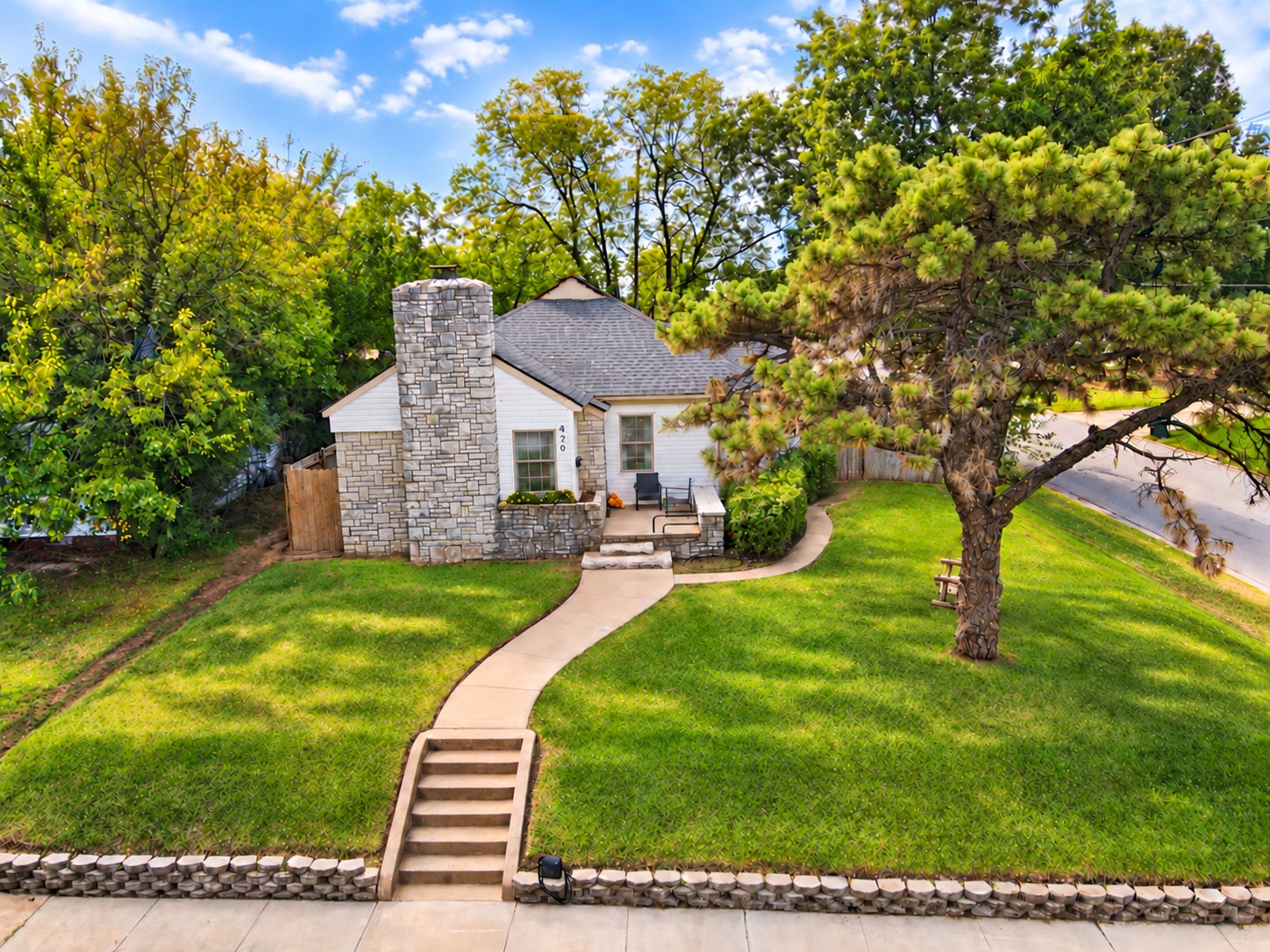 420 NW 11th Avenue NW Ardmore OK 73401