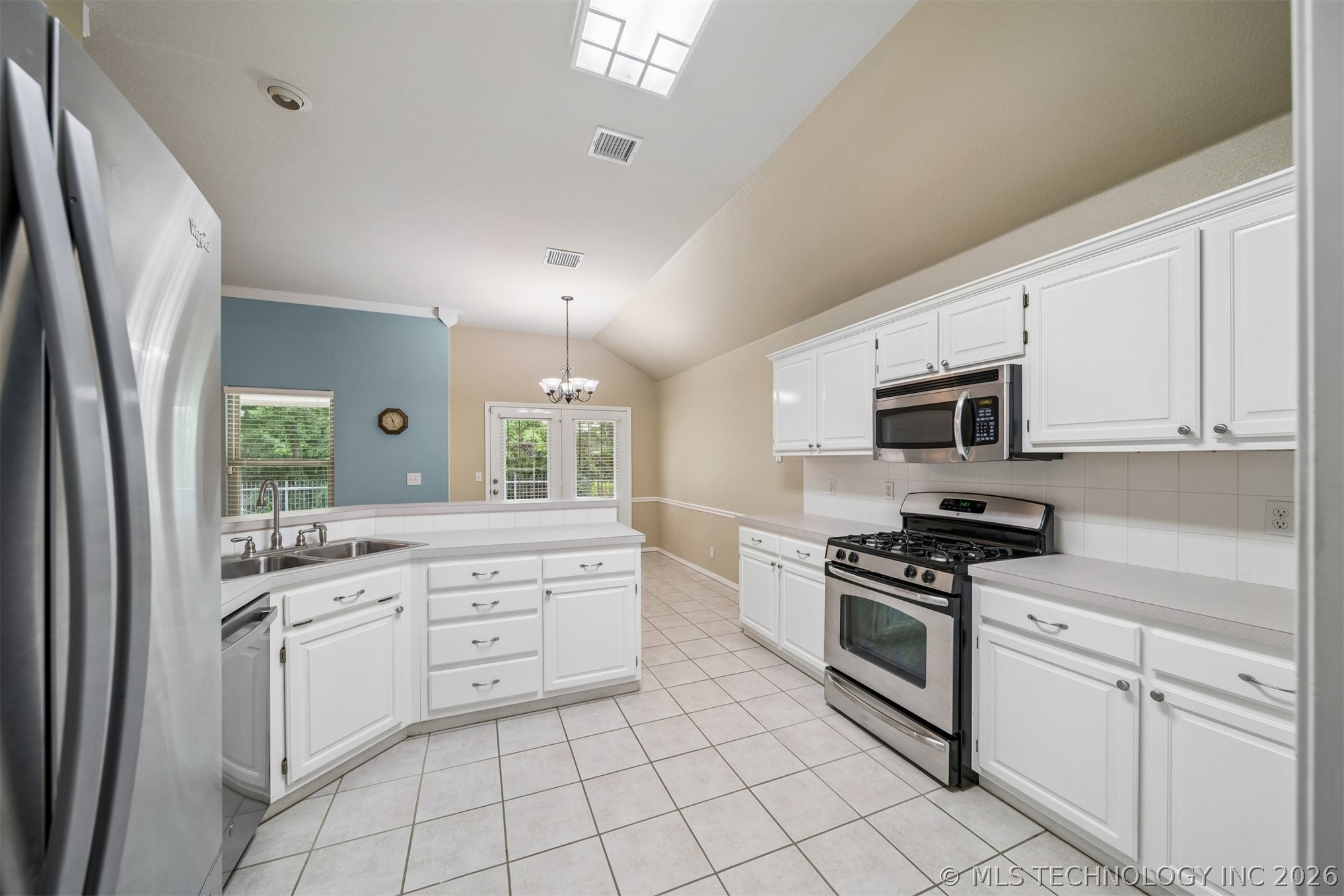 1612 S Gum Avenue Broken Arrow OK 74012
