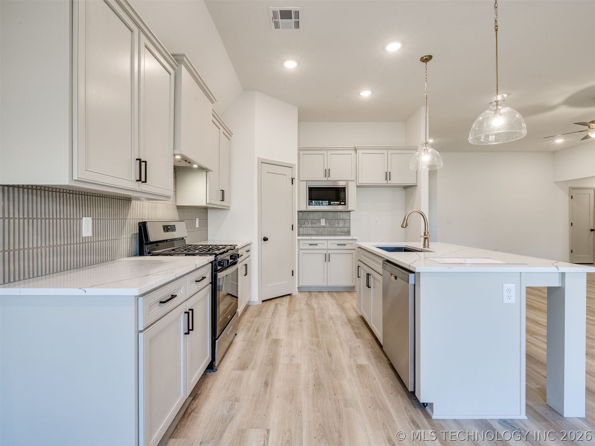 3205 E 147th Place S Bixby OK 74008