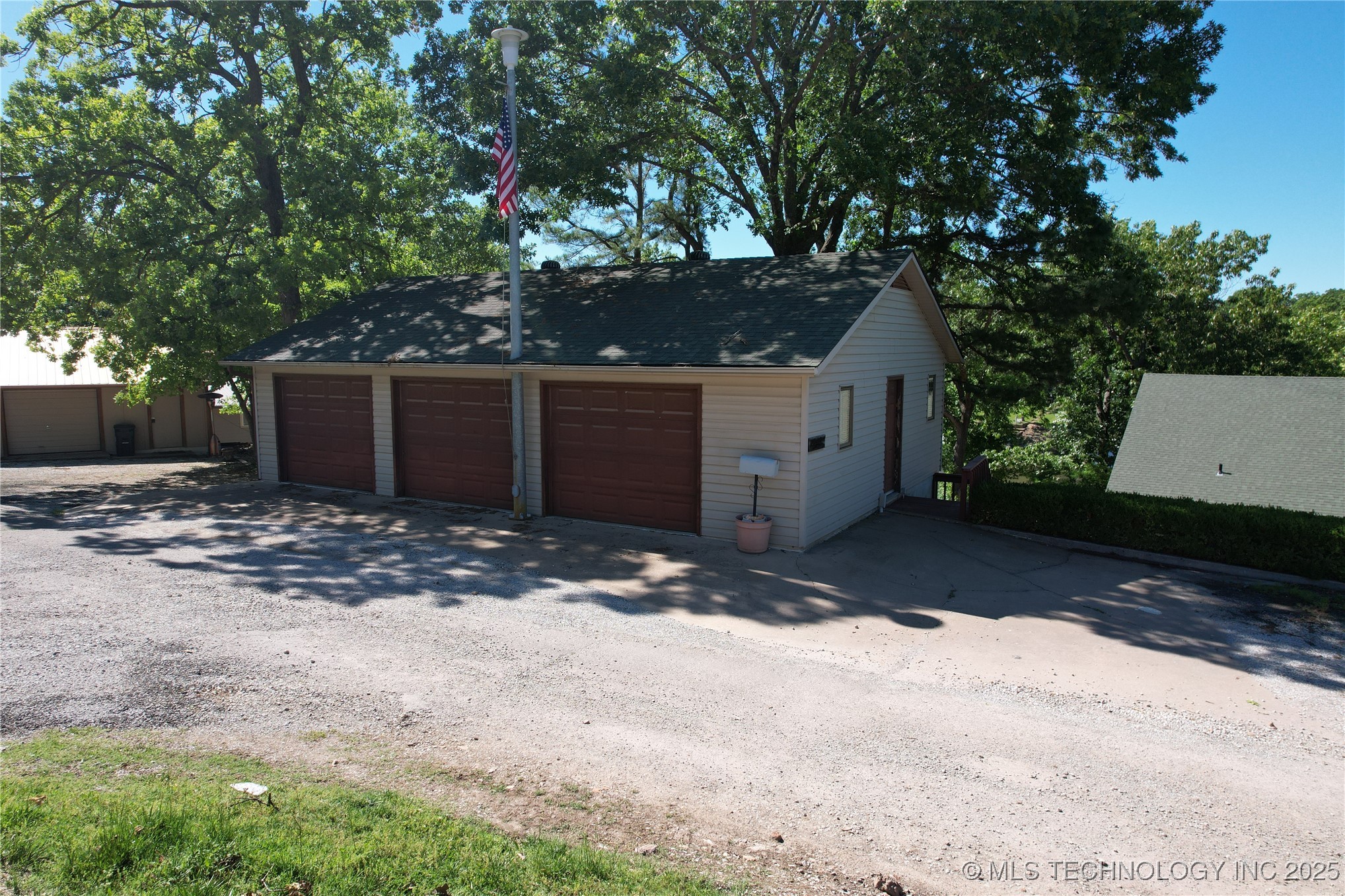 450588 Happy Hollow Road Afton OK 74331