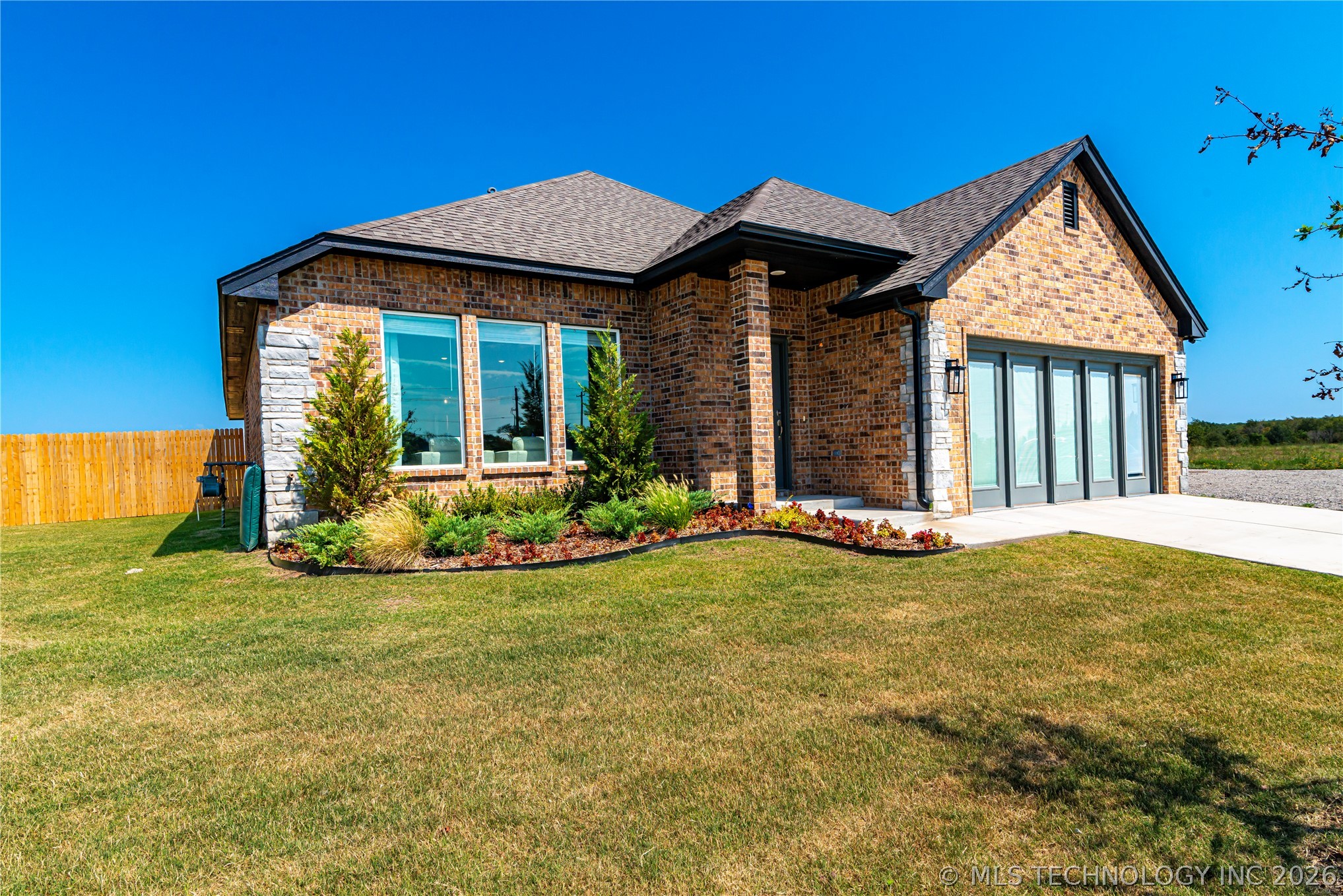 15203 E 40th Place S Tulsa OK 74134