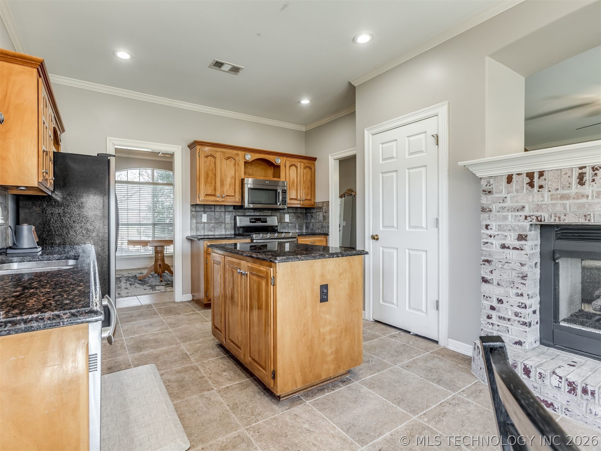 10004 E 95th Street Owasso OK 74055