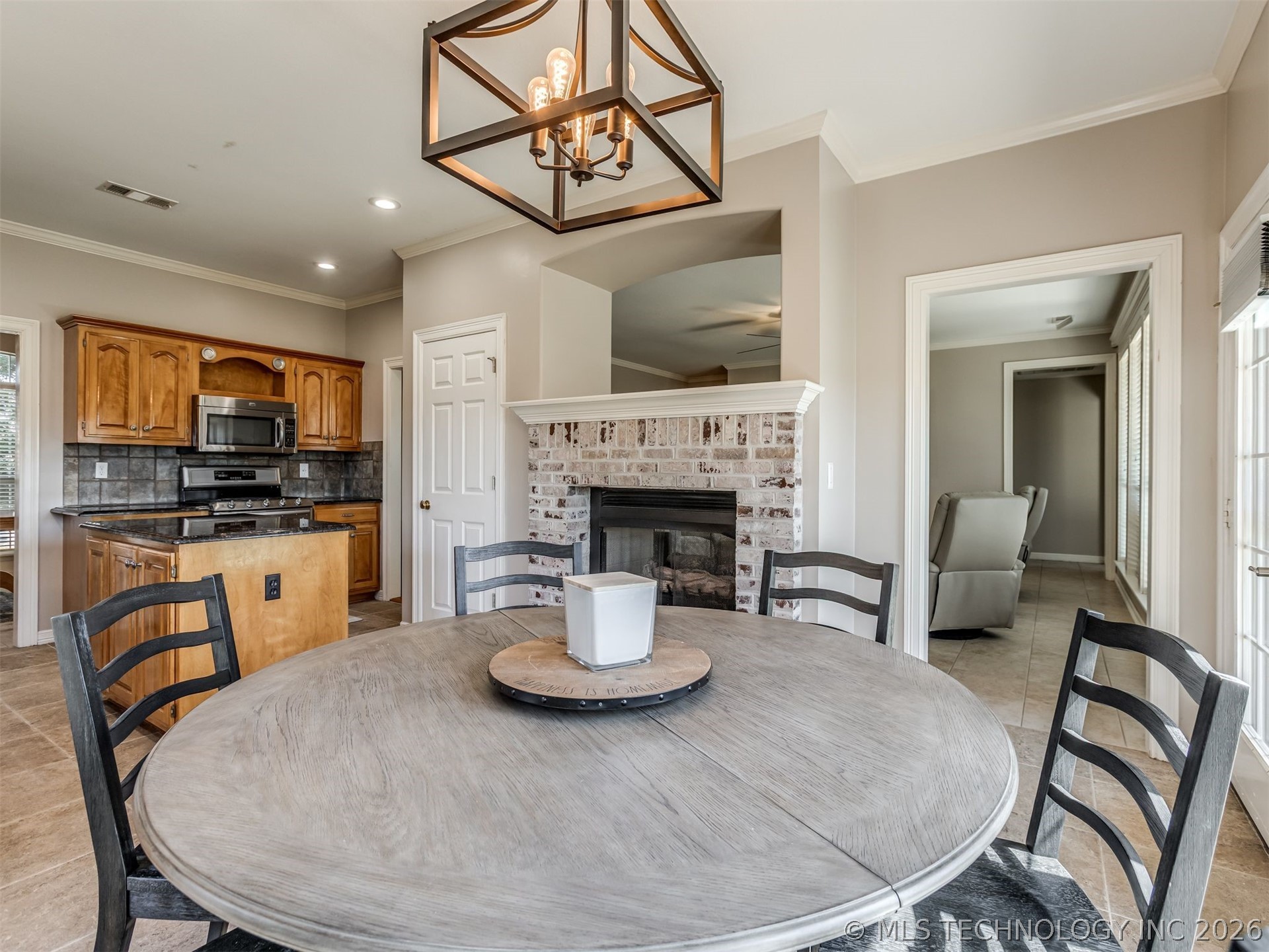 10004 E 95th Street Owasso OK 74055