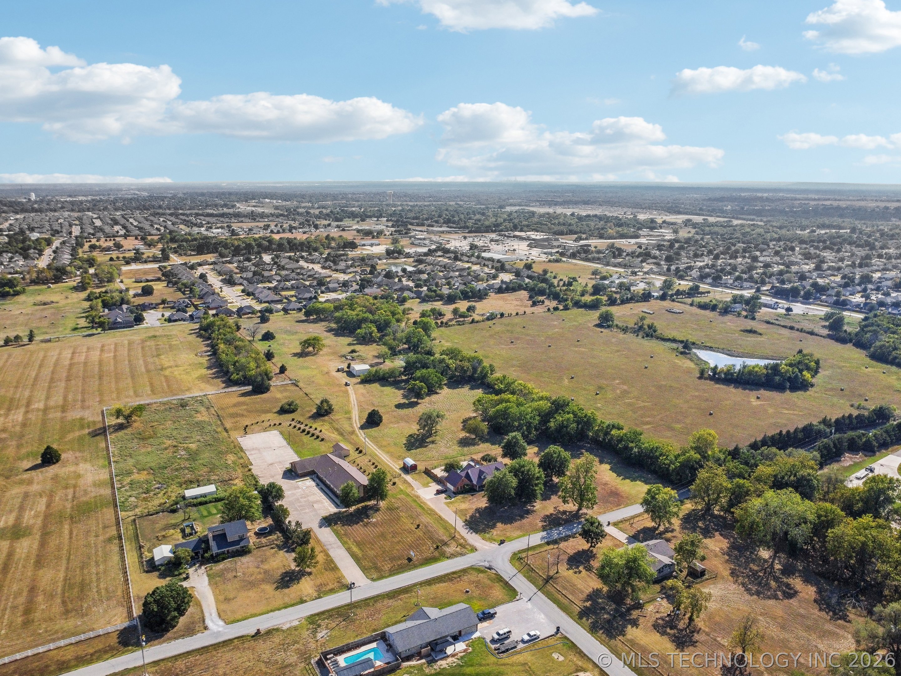 11712 E 121st Street Collinsville OK 74021