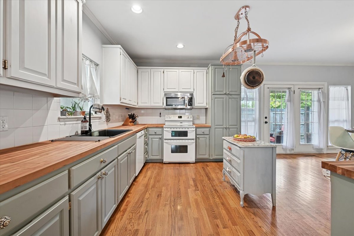 7686 Fulton Avenue Tulsa OK 74136