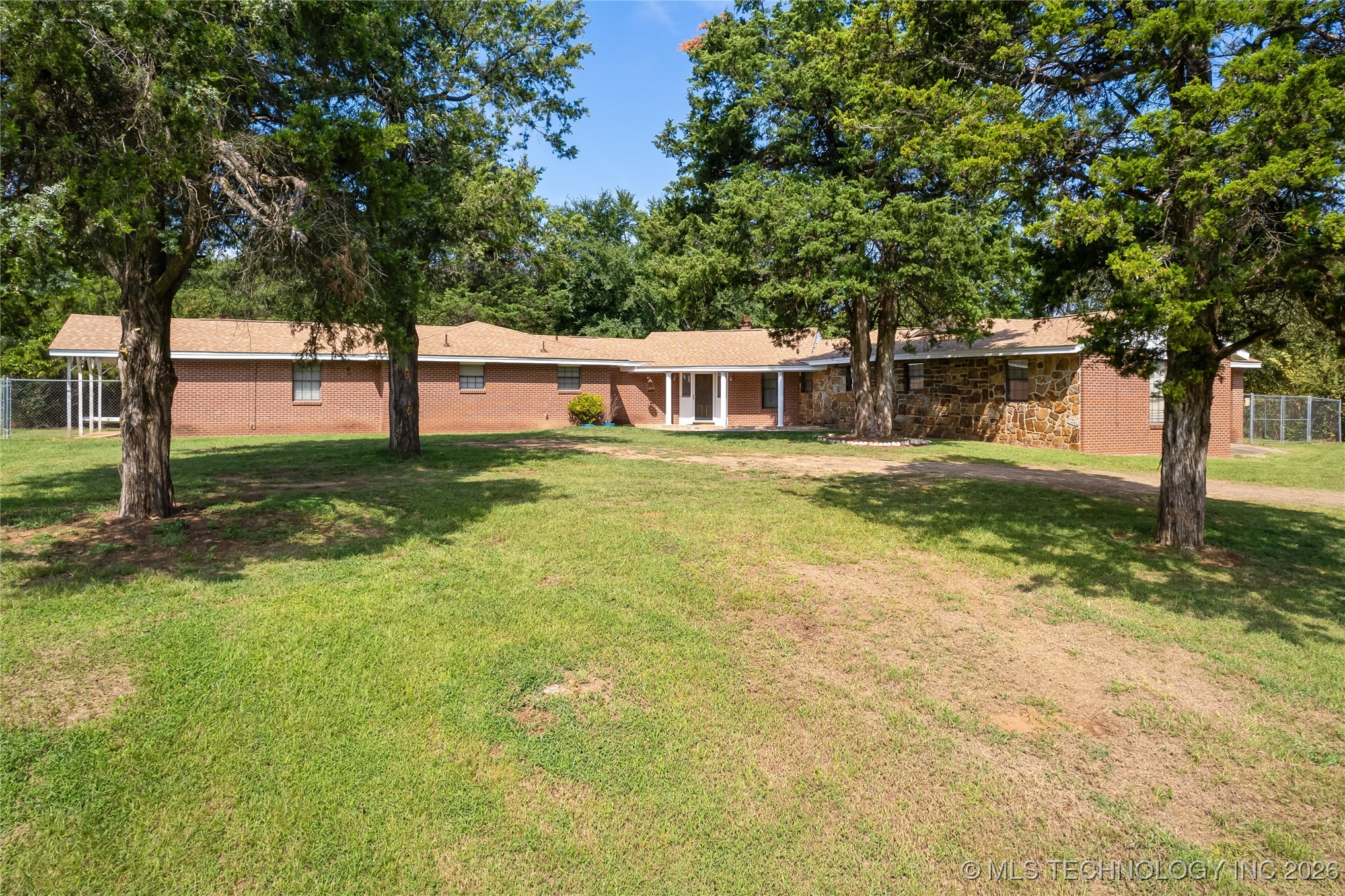 39827 Morris Creek Road Howe OK 74940