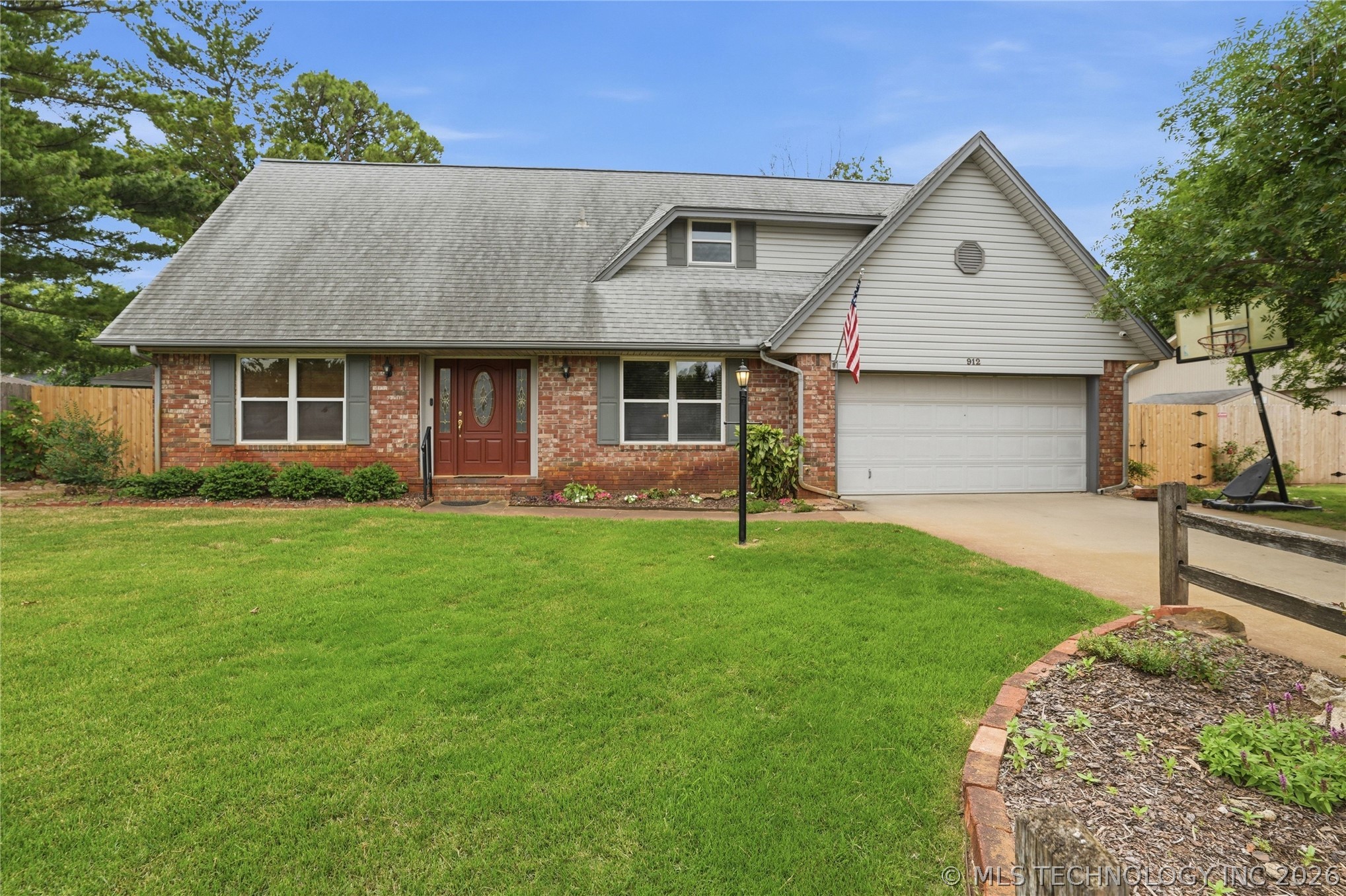 912 W G Street Jenks OK 74037