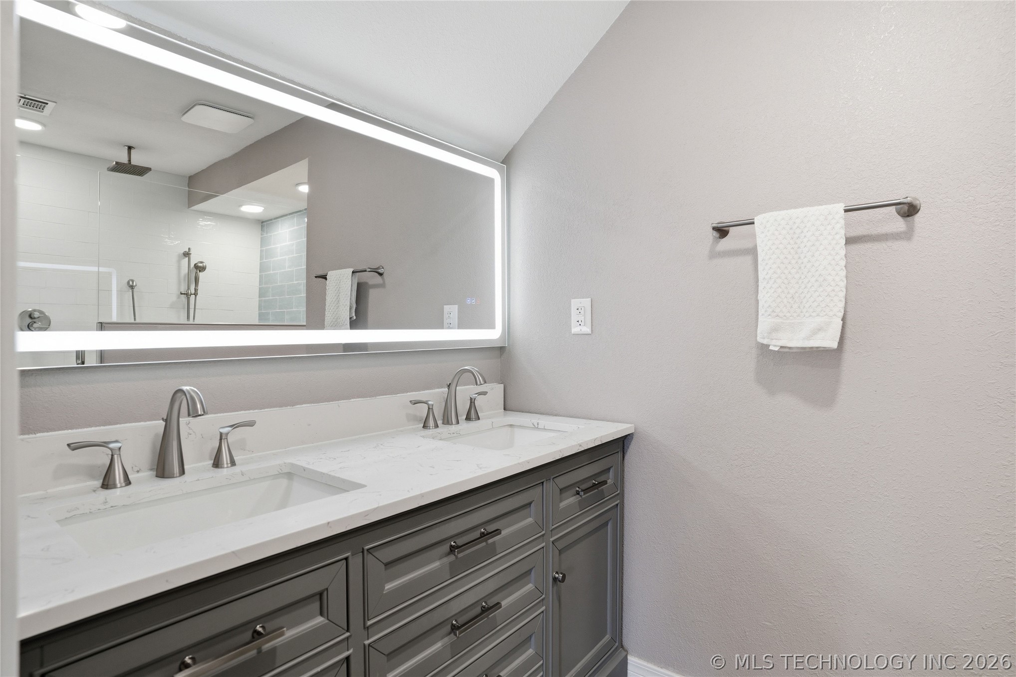 912 W G Street Jenks OK 74037