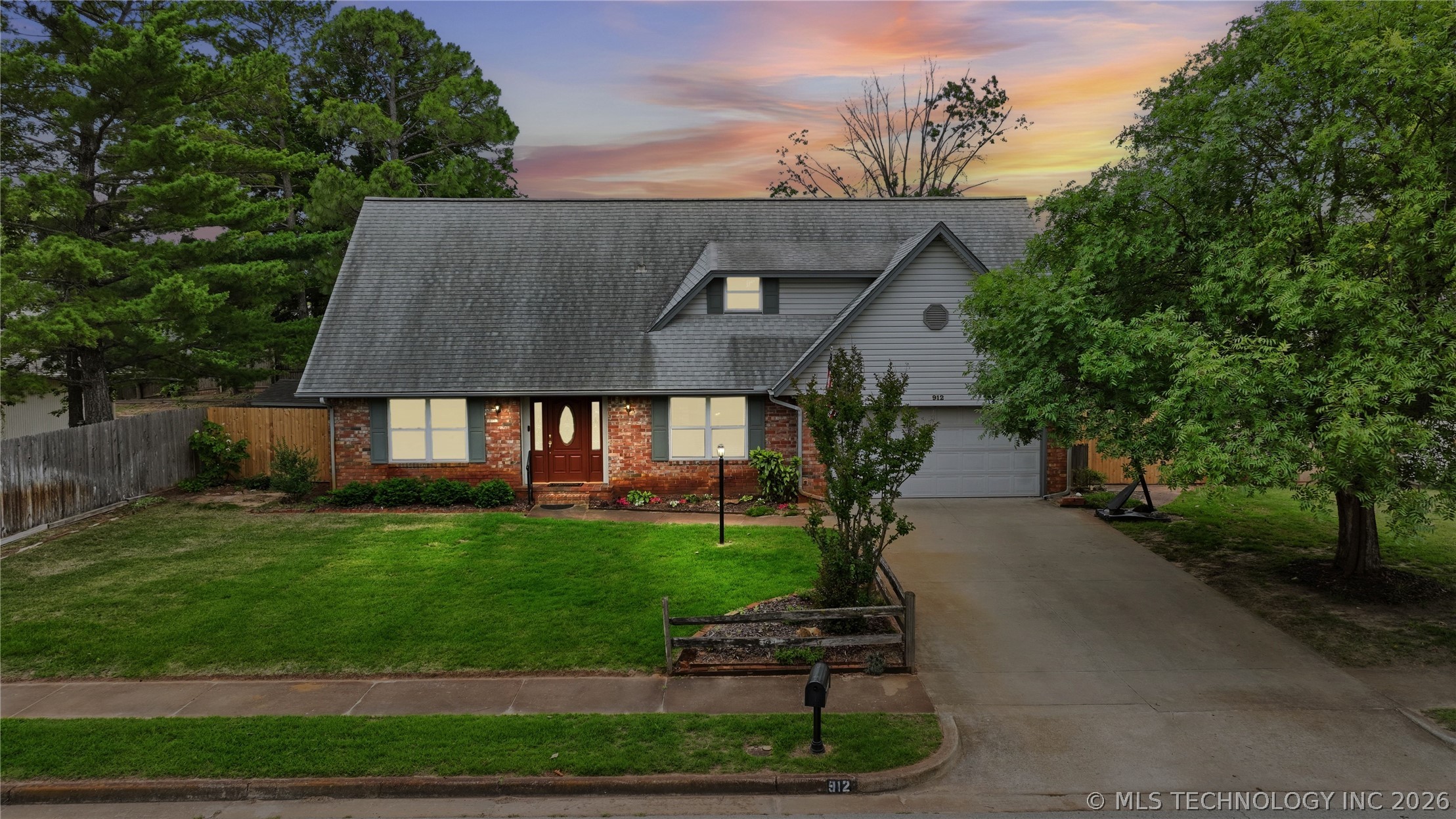 912 W G Street Jenks OK 74037