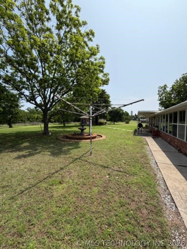 202 Sooner Holdenville OK 74848