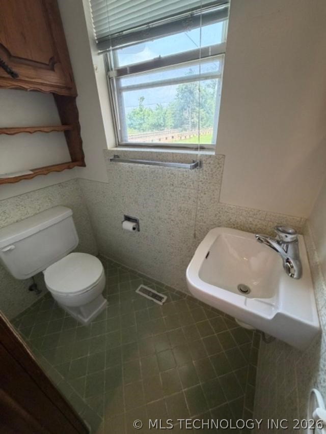 202 Sooner Holdenville OK 74848