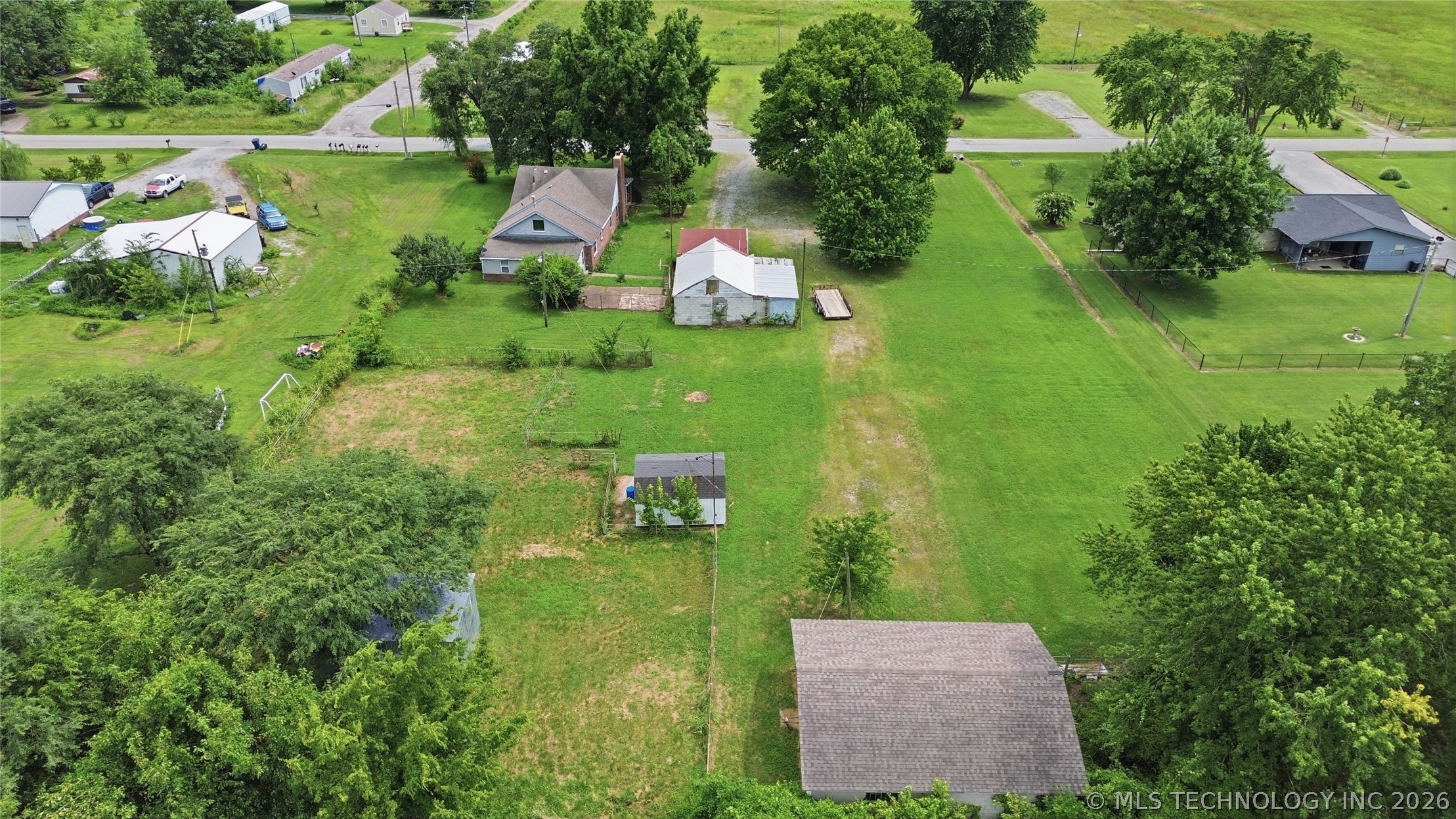 2732 Old Airport Pryor OK 74361