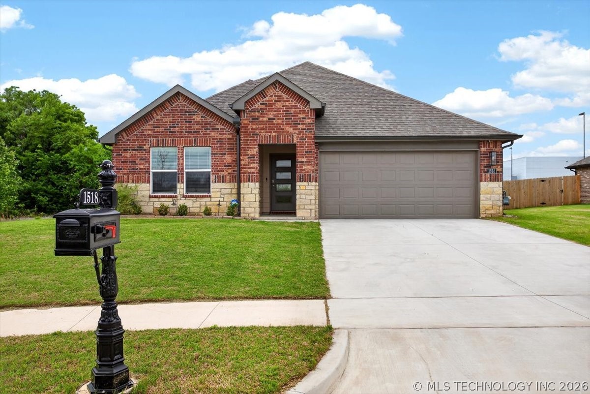 1518 S 72nd Place Broken Arrow OK 74014