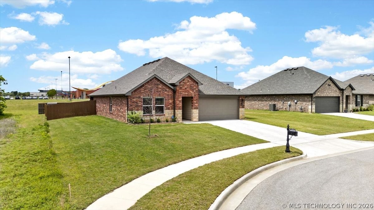 1518 S 72nd Place Broken Arrow OK 74014