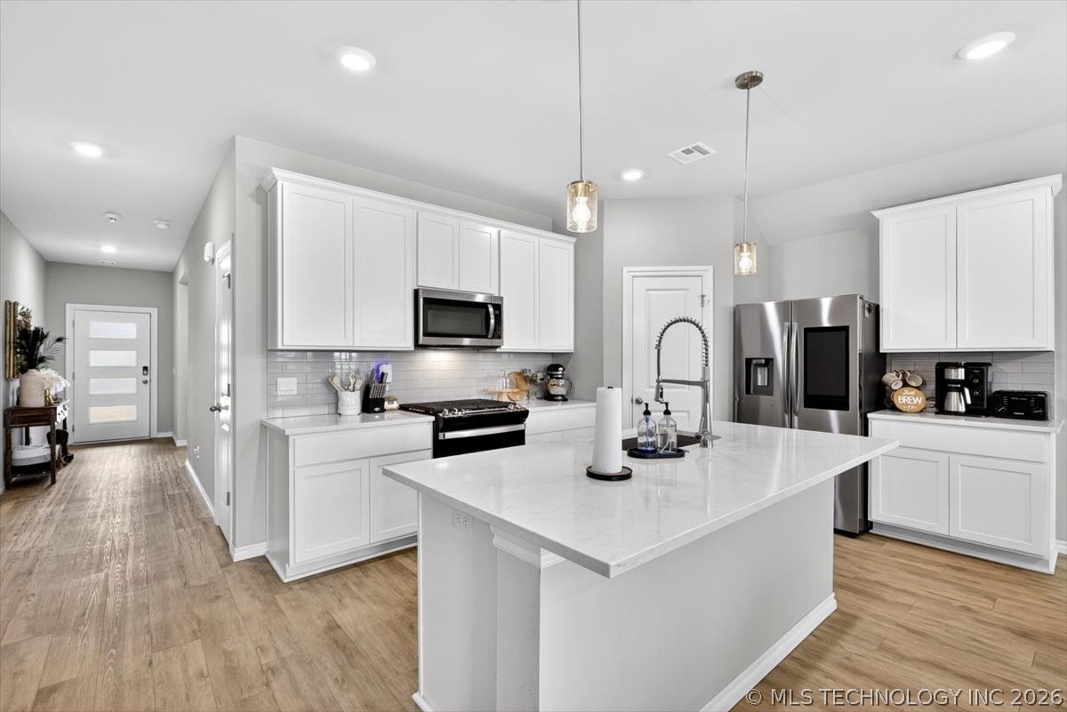 1518 S 72nd Place Broken Arrow OK 74014