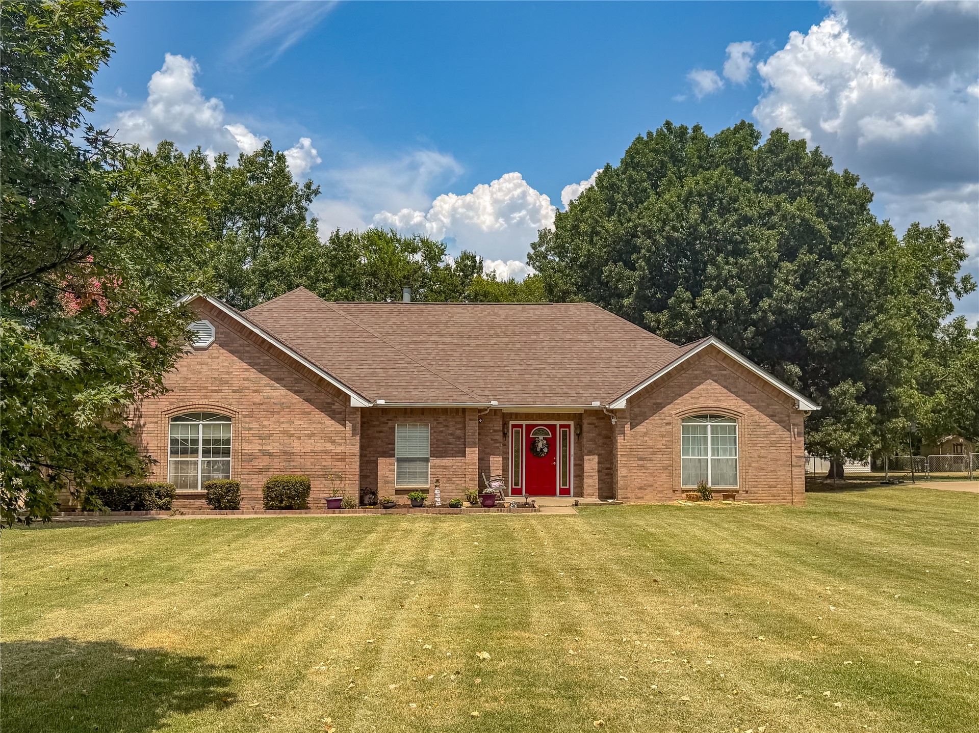 1201 Hurst Road Ardmore OK 73401