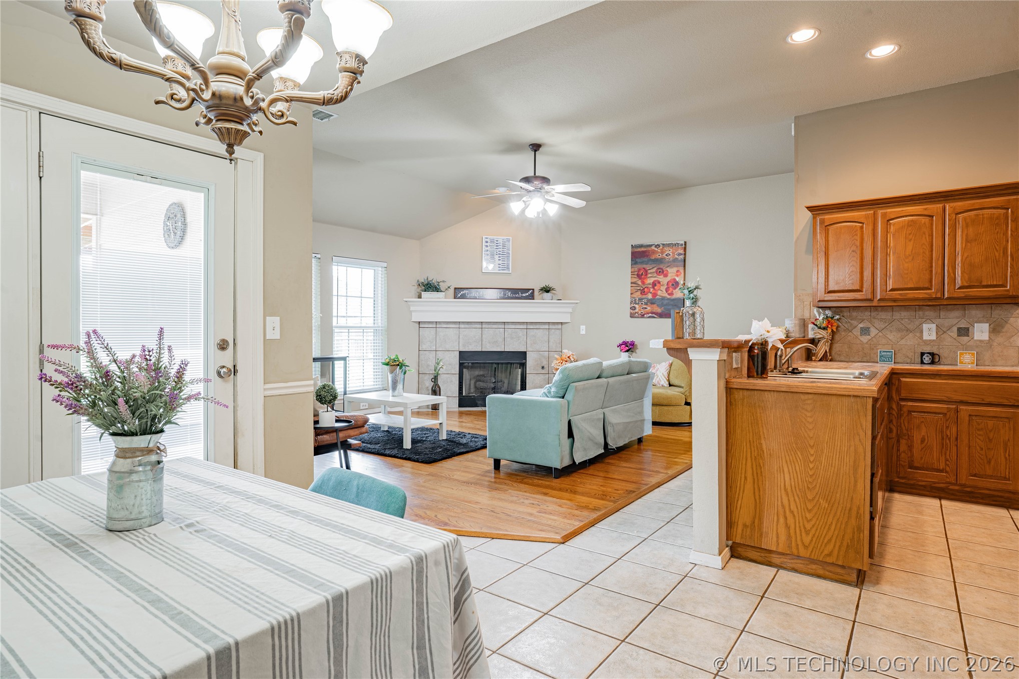 12129 N 108th Avenue E Collinsville OK 74021