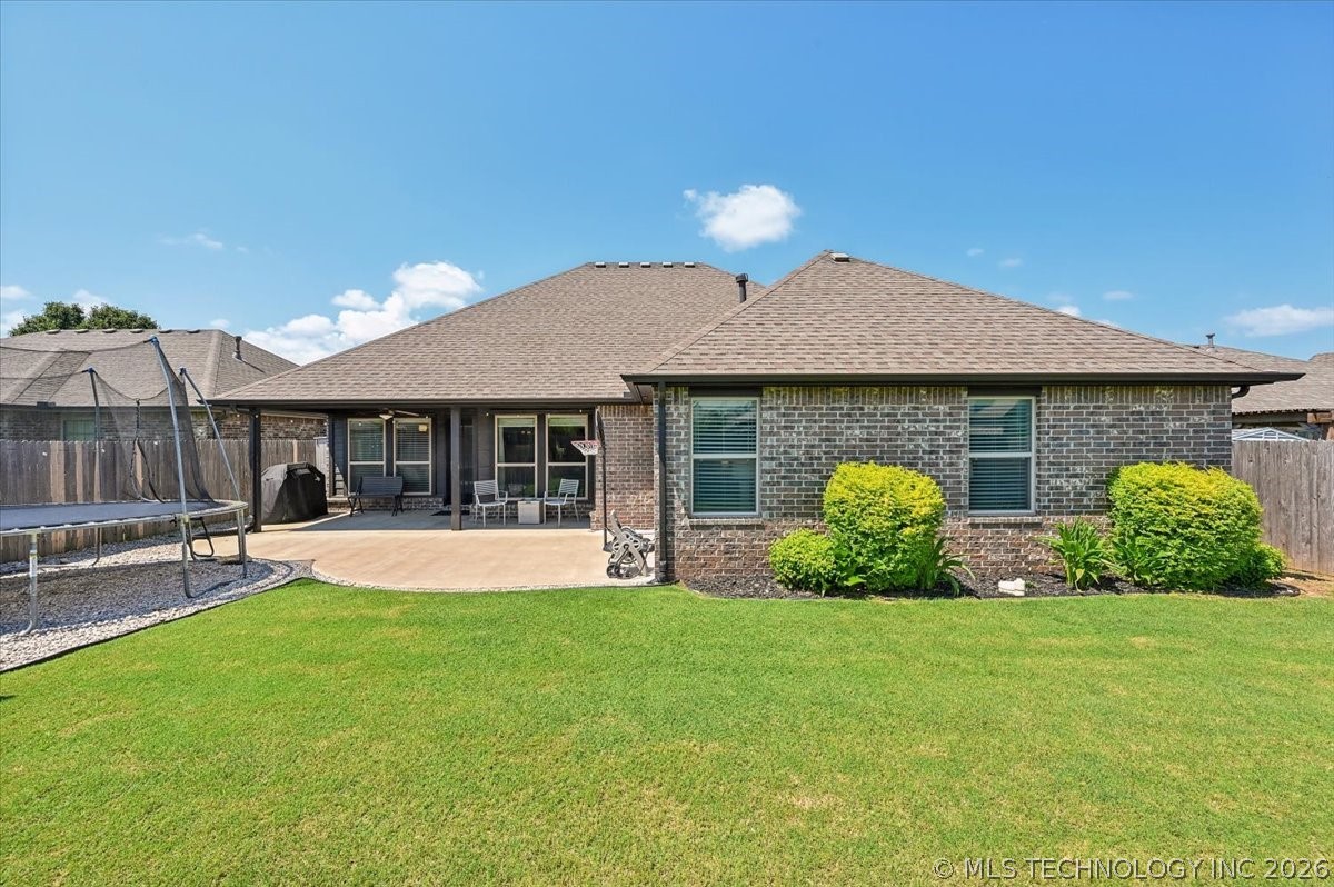 3301 S 208th Eastavenue Broken Arrow OK 74014