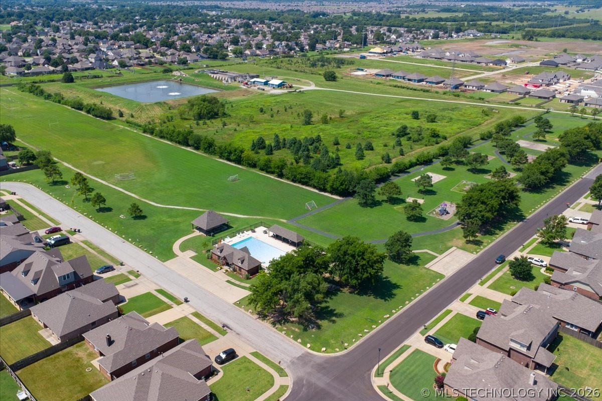 3301 S 208th Eastavenue Broken Arrow OK 74014