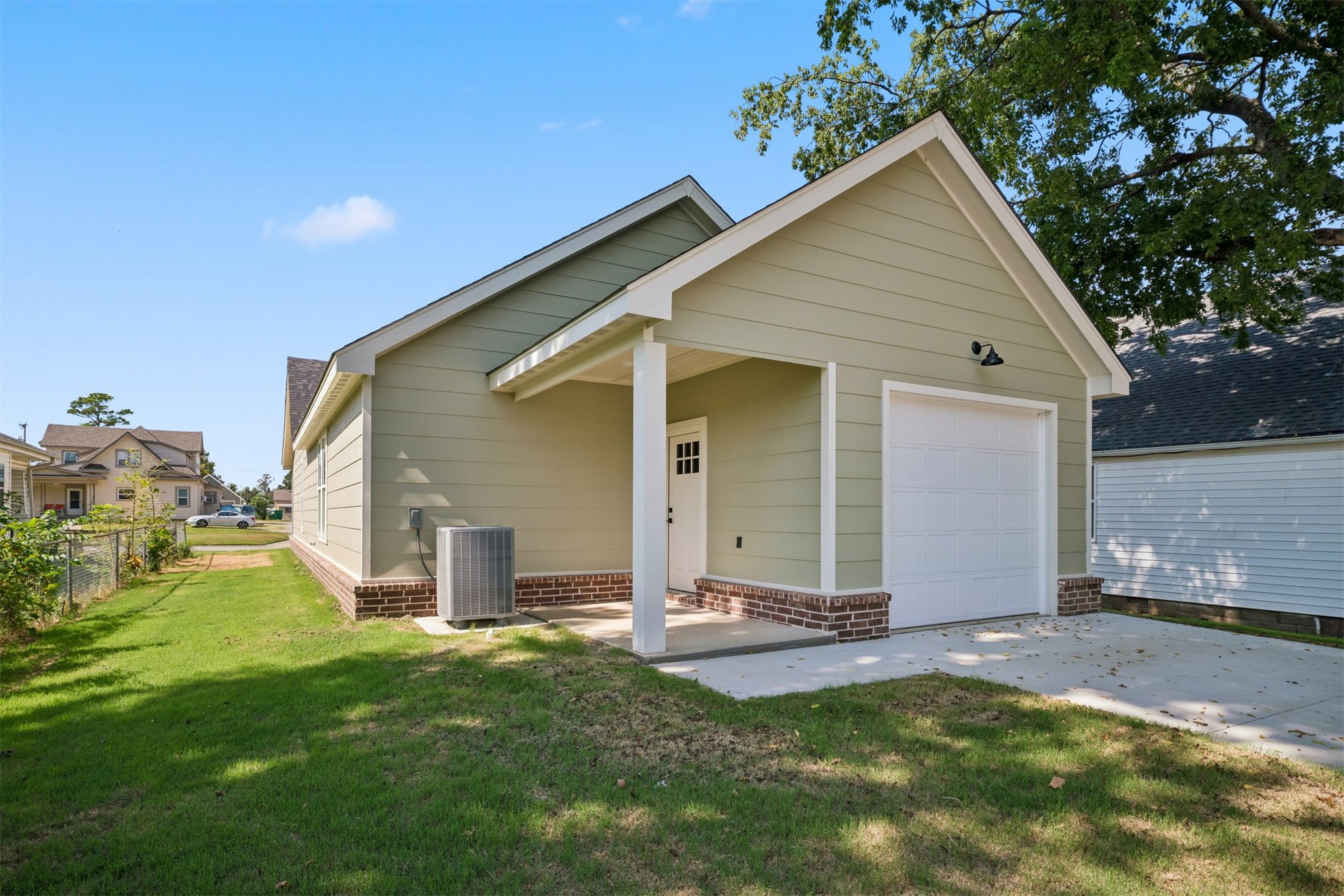 424 E 4th Street Claremore OK 74017