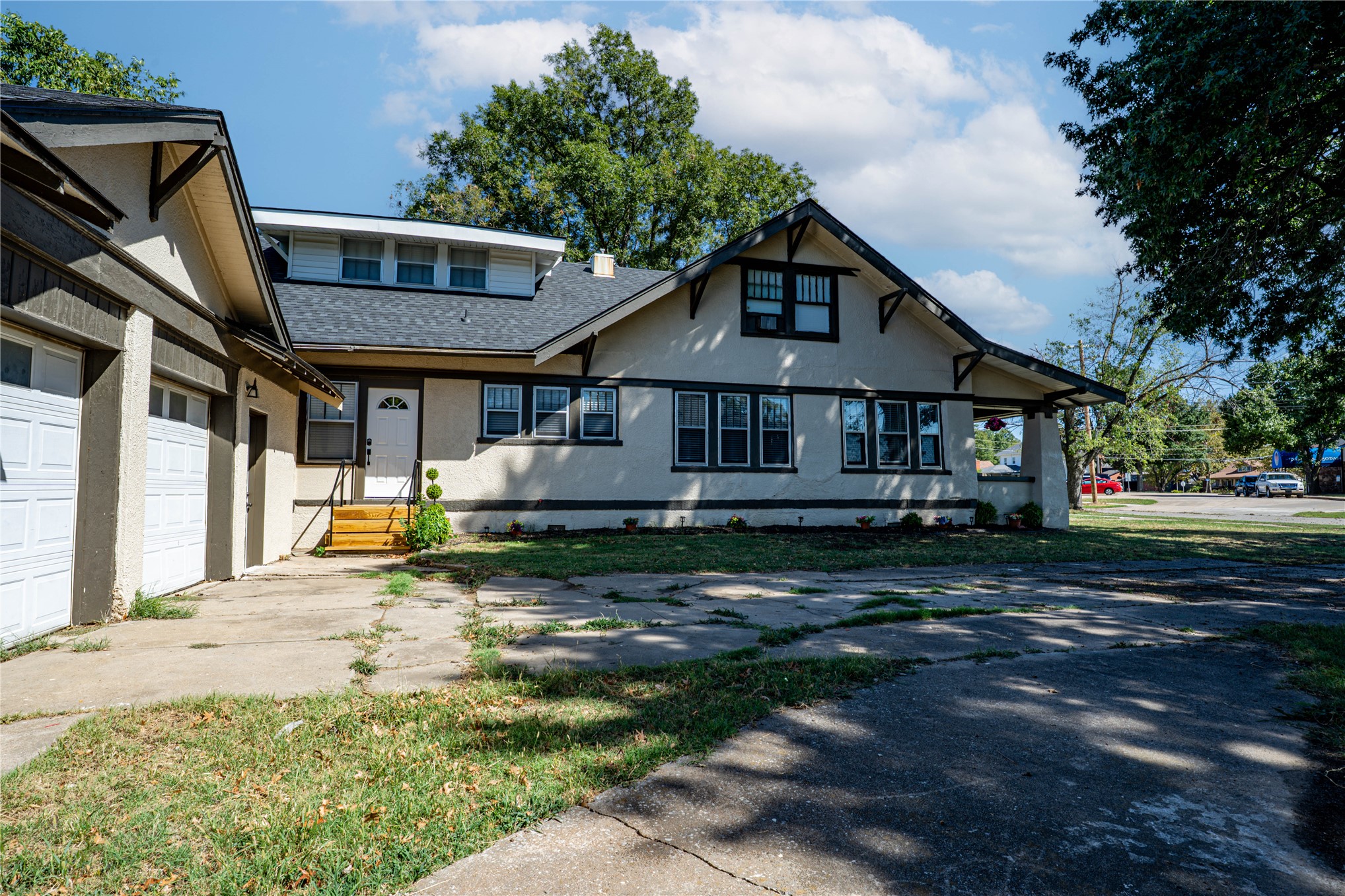 125 W 15th Street Pawhuska OK 74056