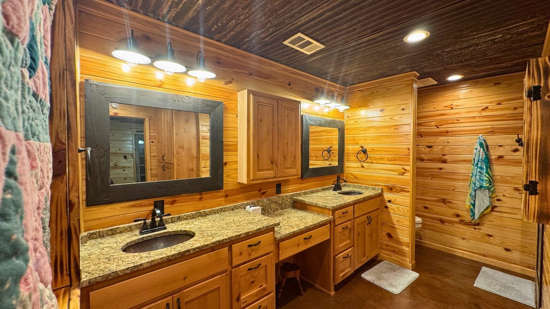 52901 201st Avenue Hodgen OK 74939