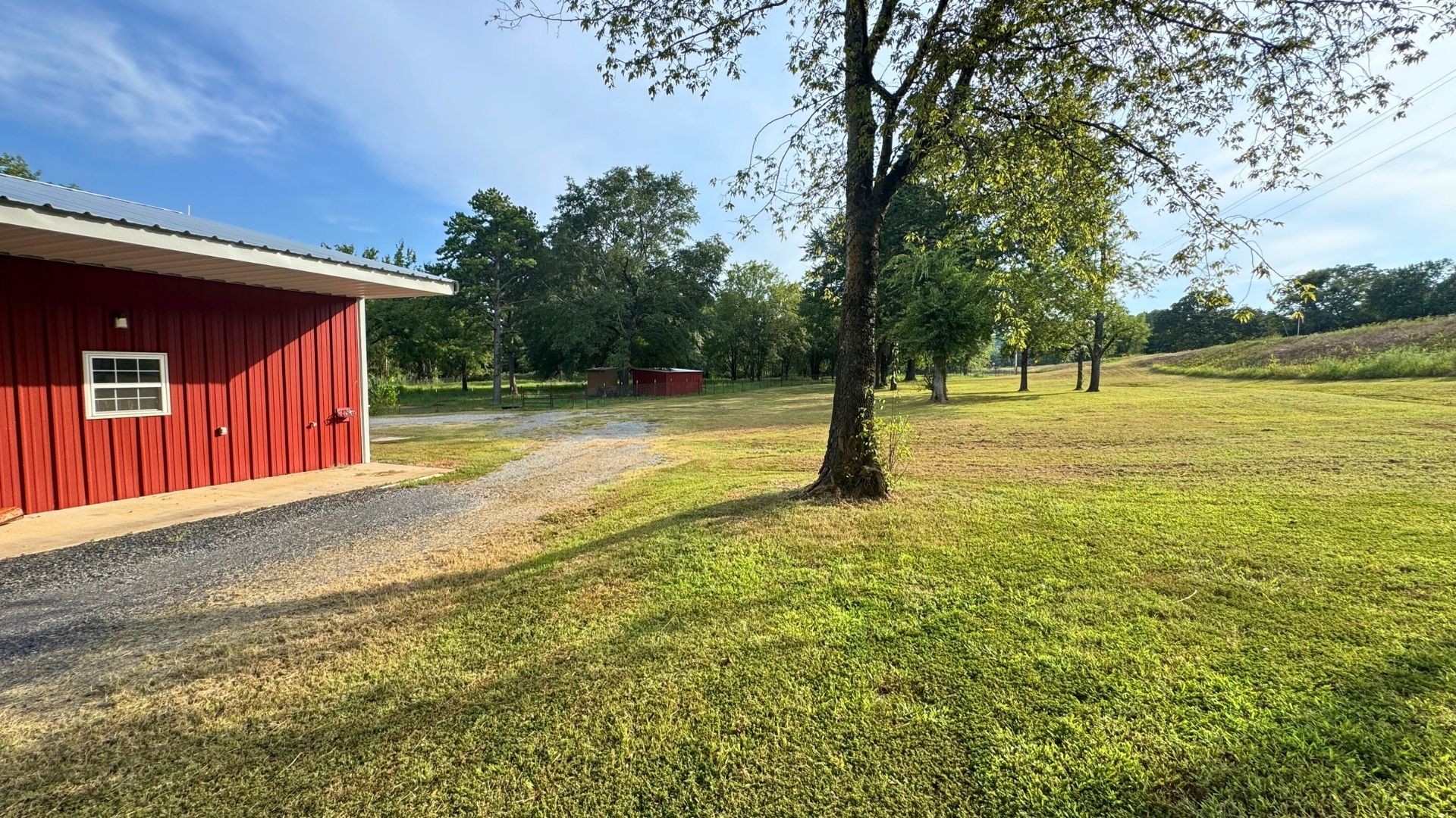52901 201st Avenue Hodgen OK 74939