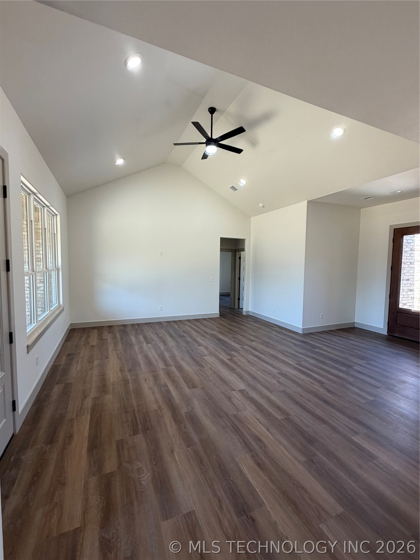 16399 N 573 Tahlequah OK 74464