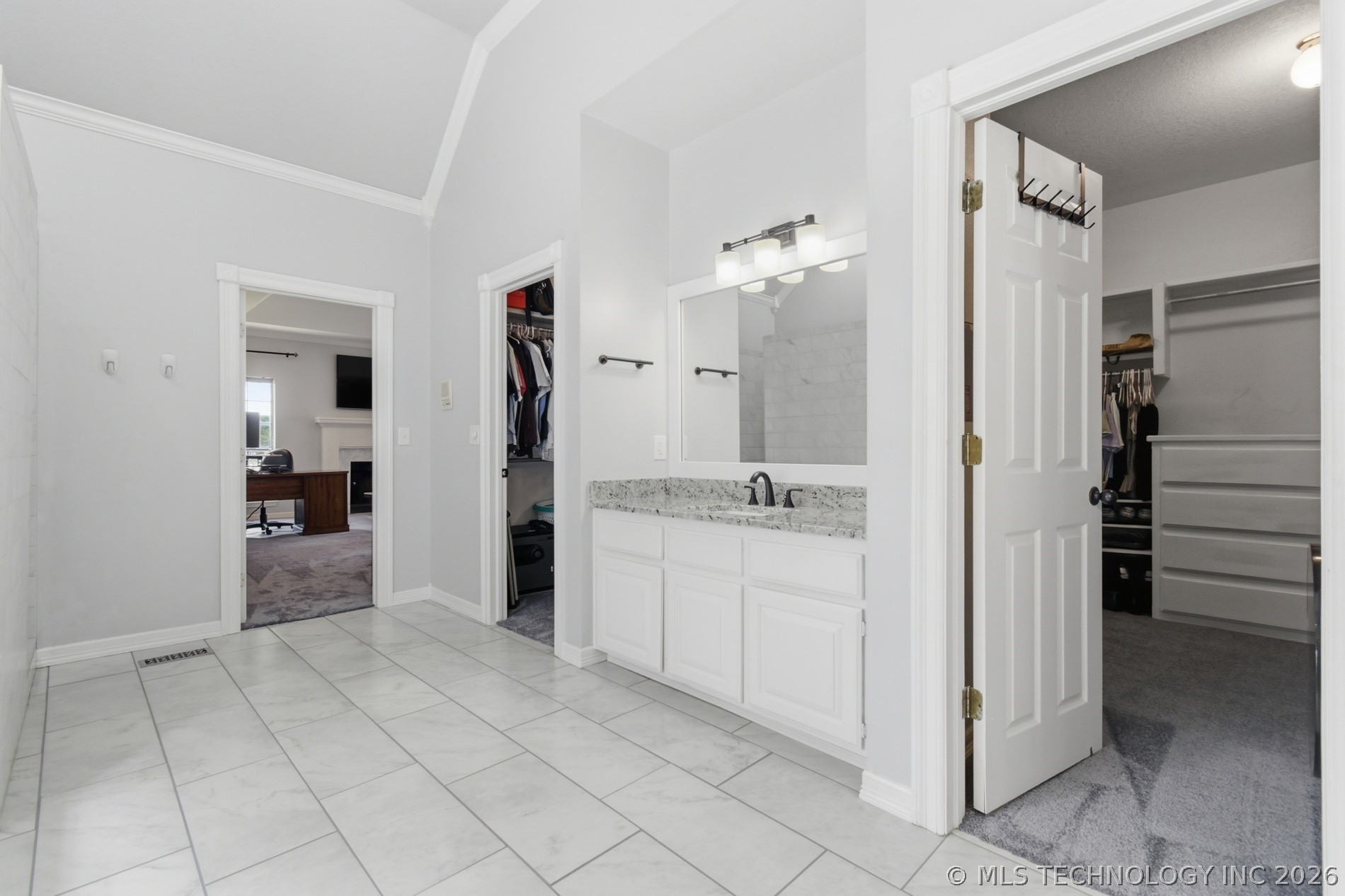 4809 Oak Leaf Drive Tulsa OK 74132