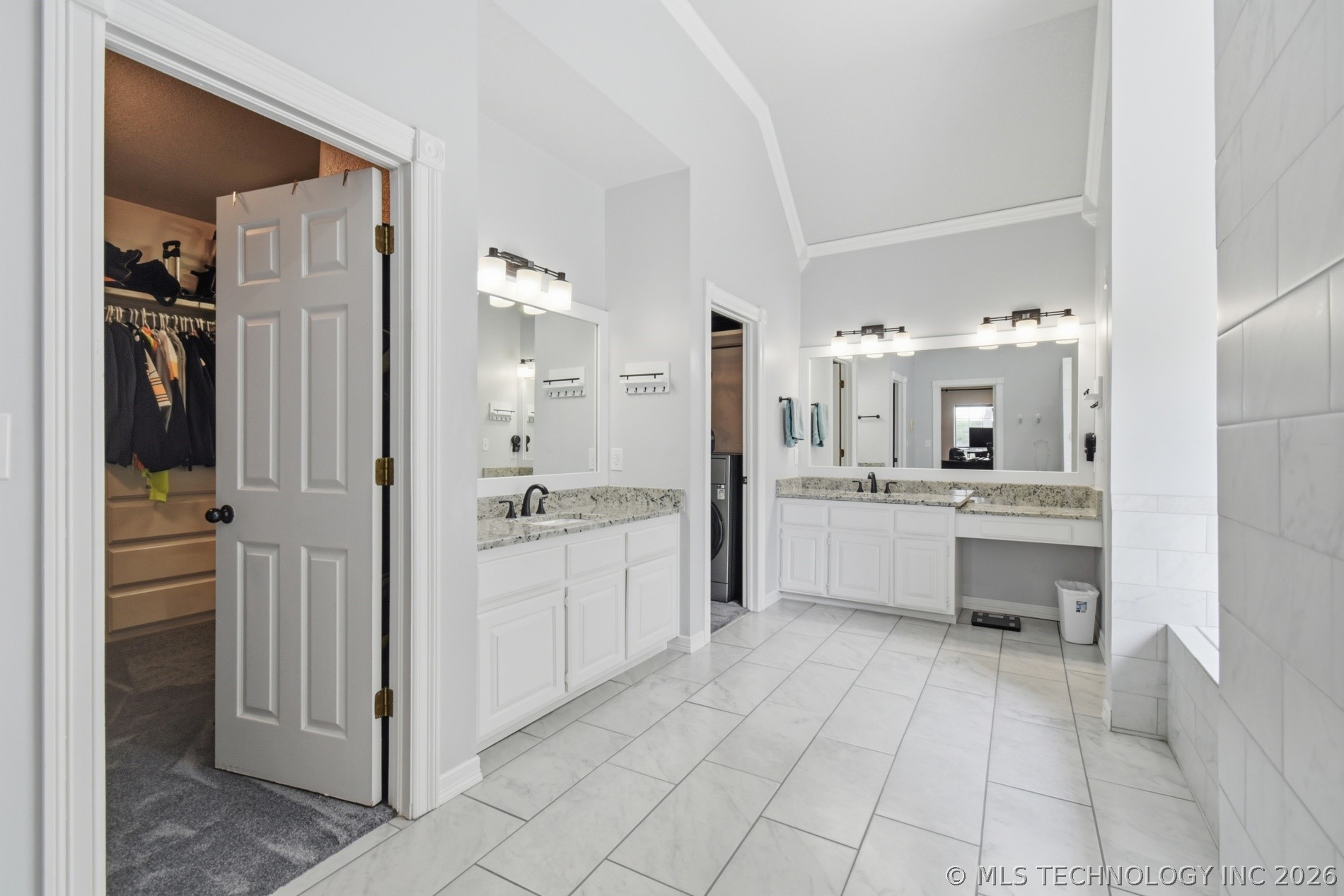 4809 Oak Leaf Drive Tulsa OK 74132