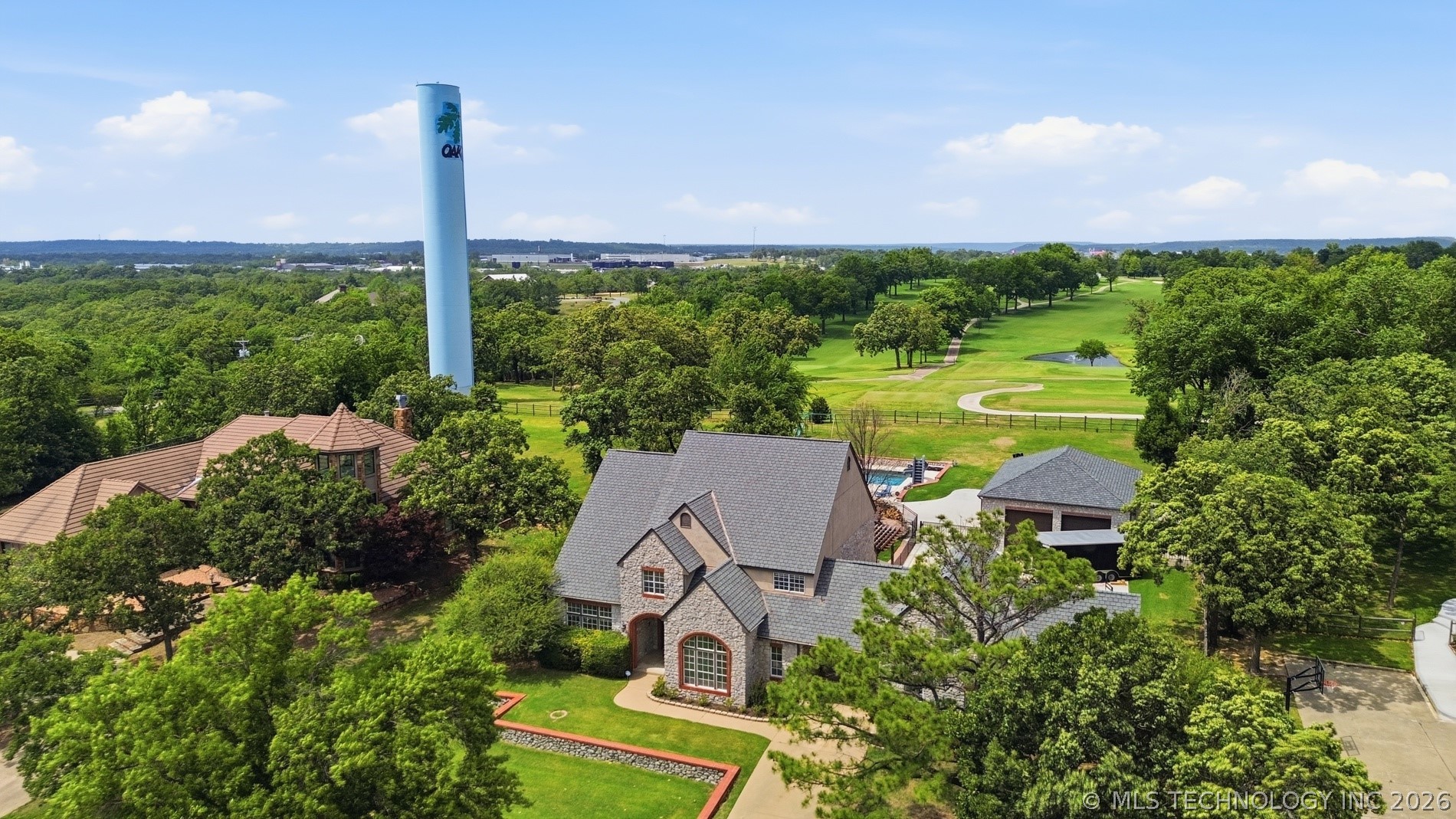 4809 Oak Leaf Drive Tulsa OK 74132
