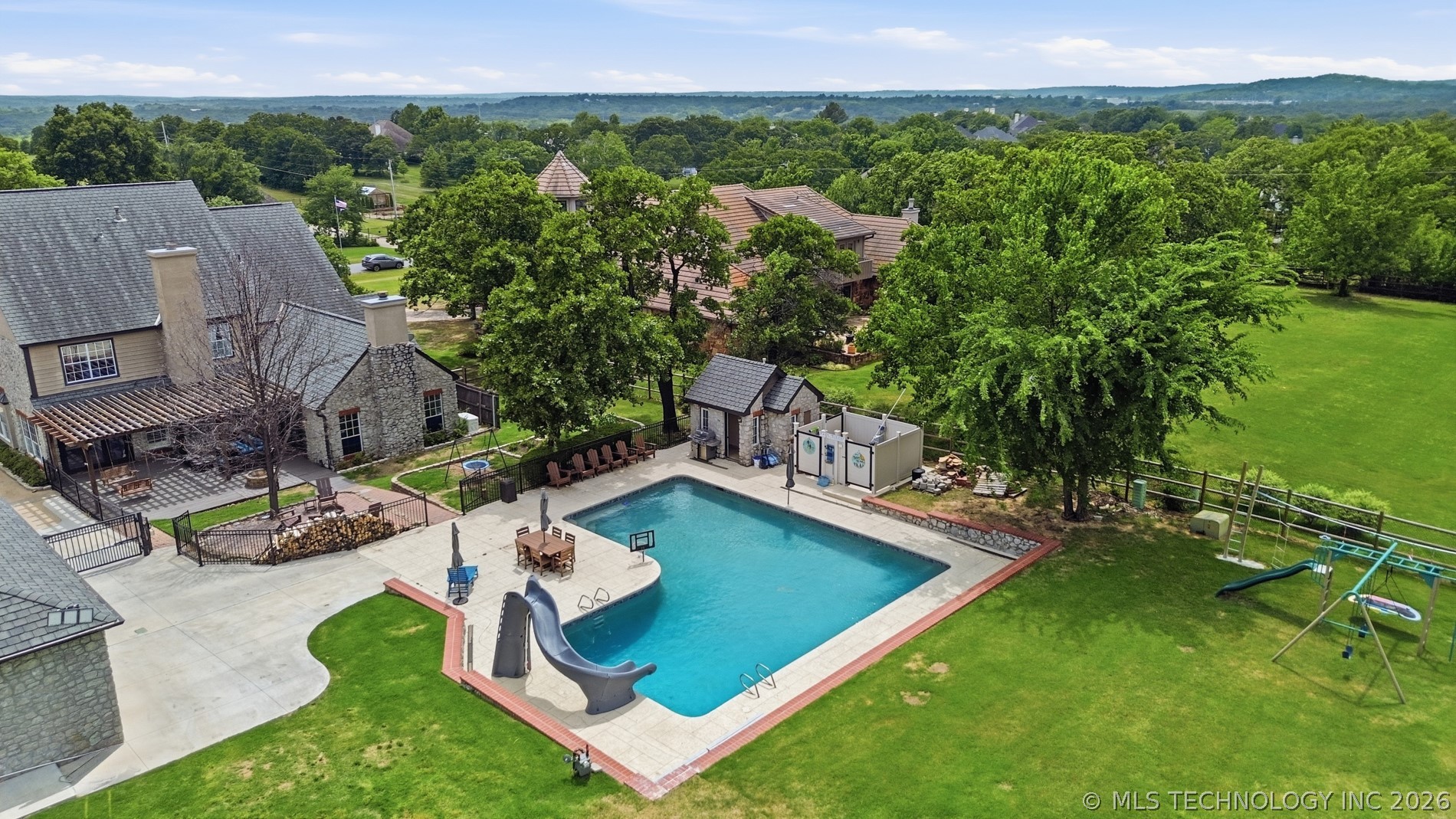 4809 Oak Leaf Drive Tulsa OK 74132