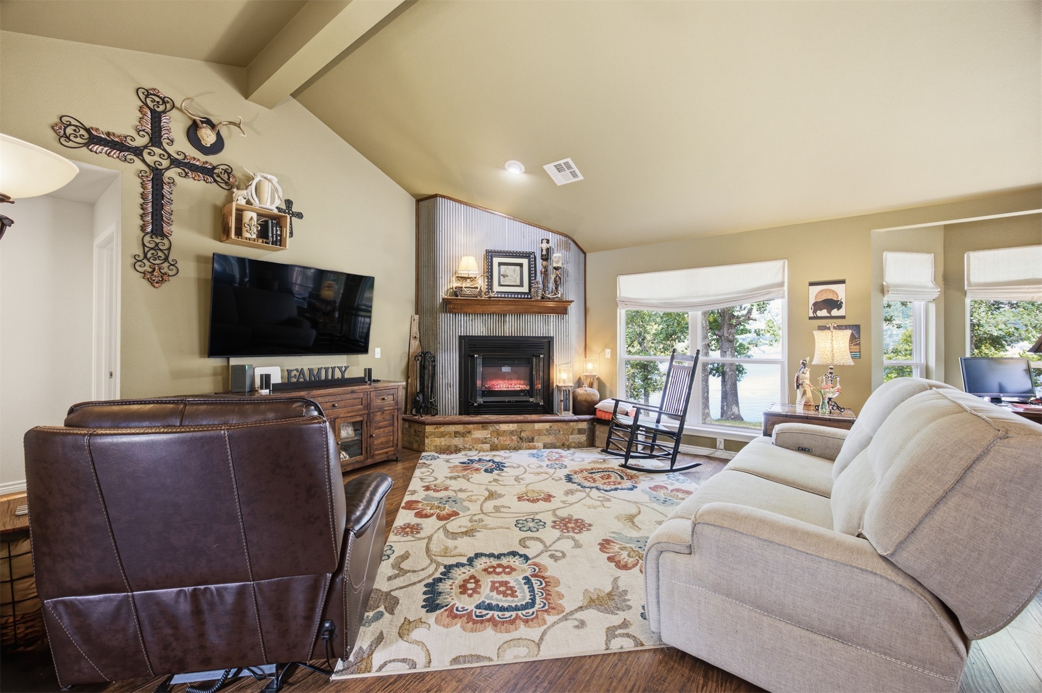 137 NE 439 Drive Spavinaw OK 74366