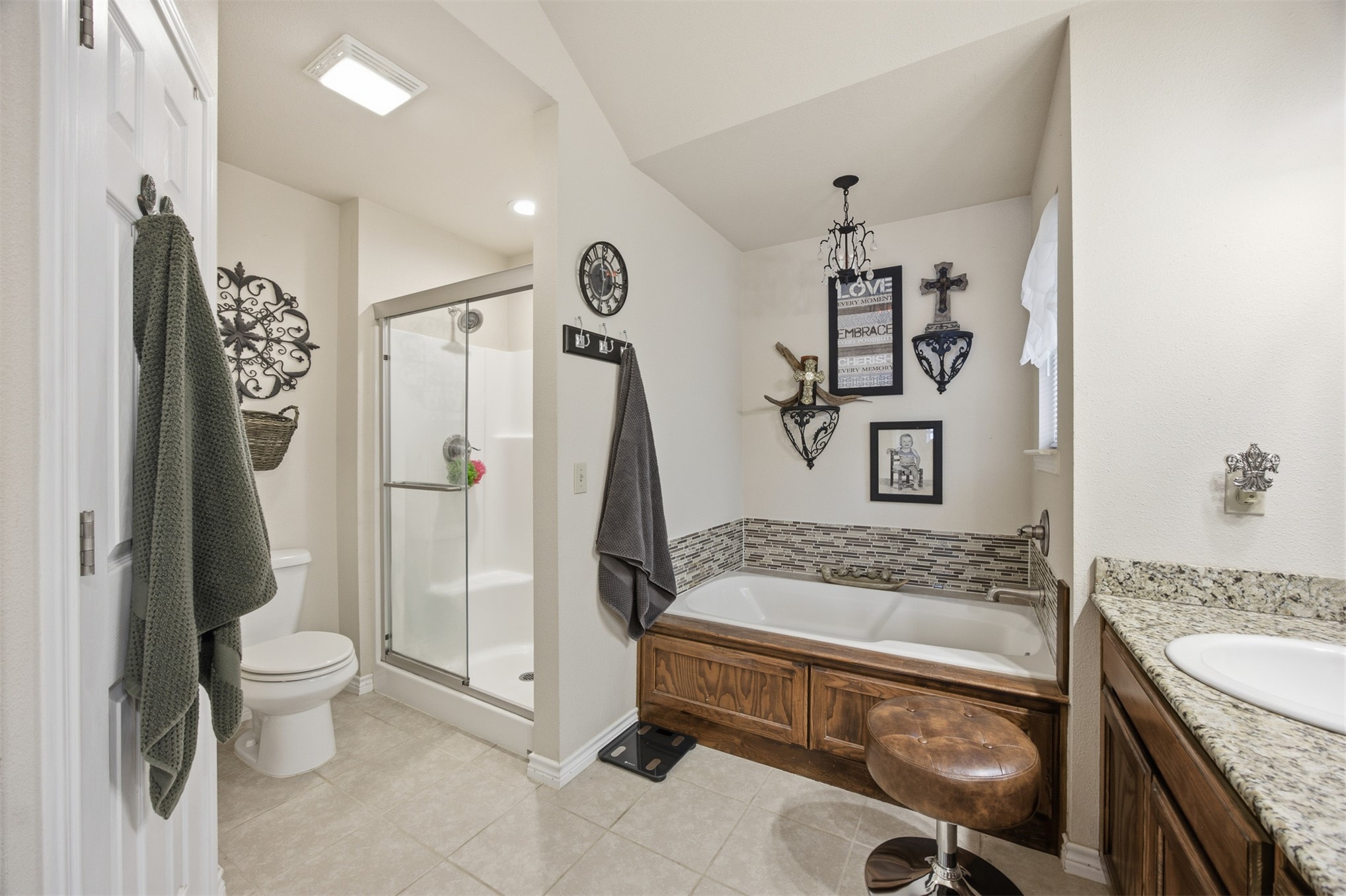 137 NE 439 Drive Spavinaw OK 74366