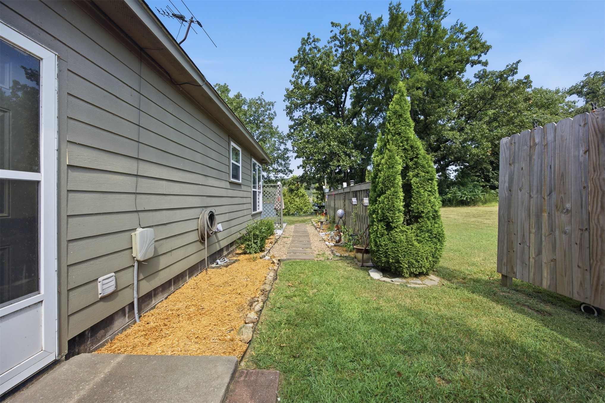 137 NE 439 Drive Spavinaw OK 74366