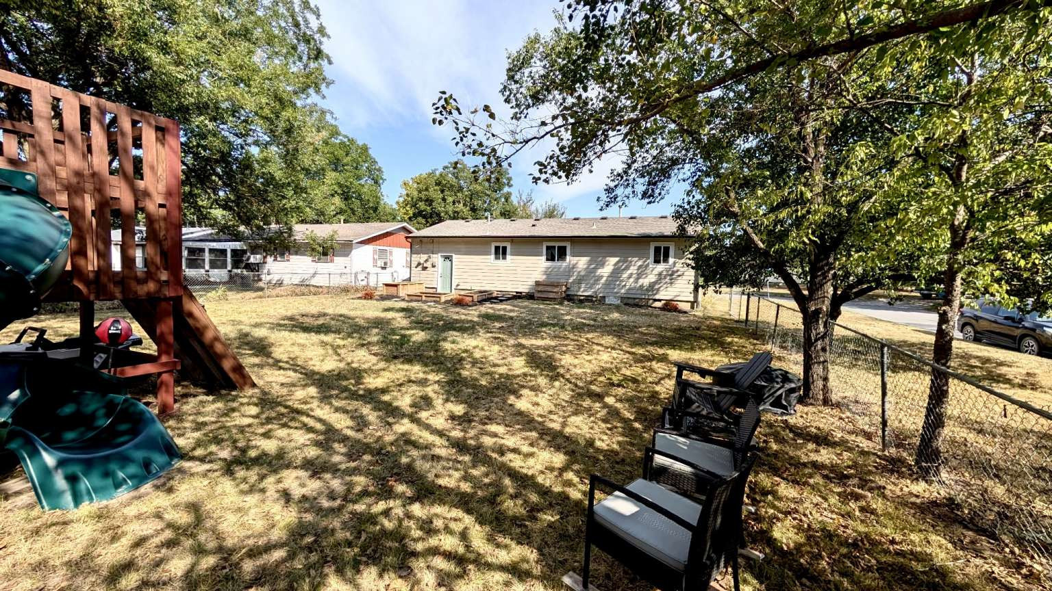 617 E Fort Worth Place Broken Arrow OK 74012