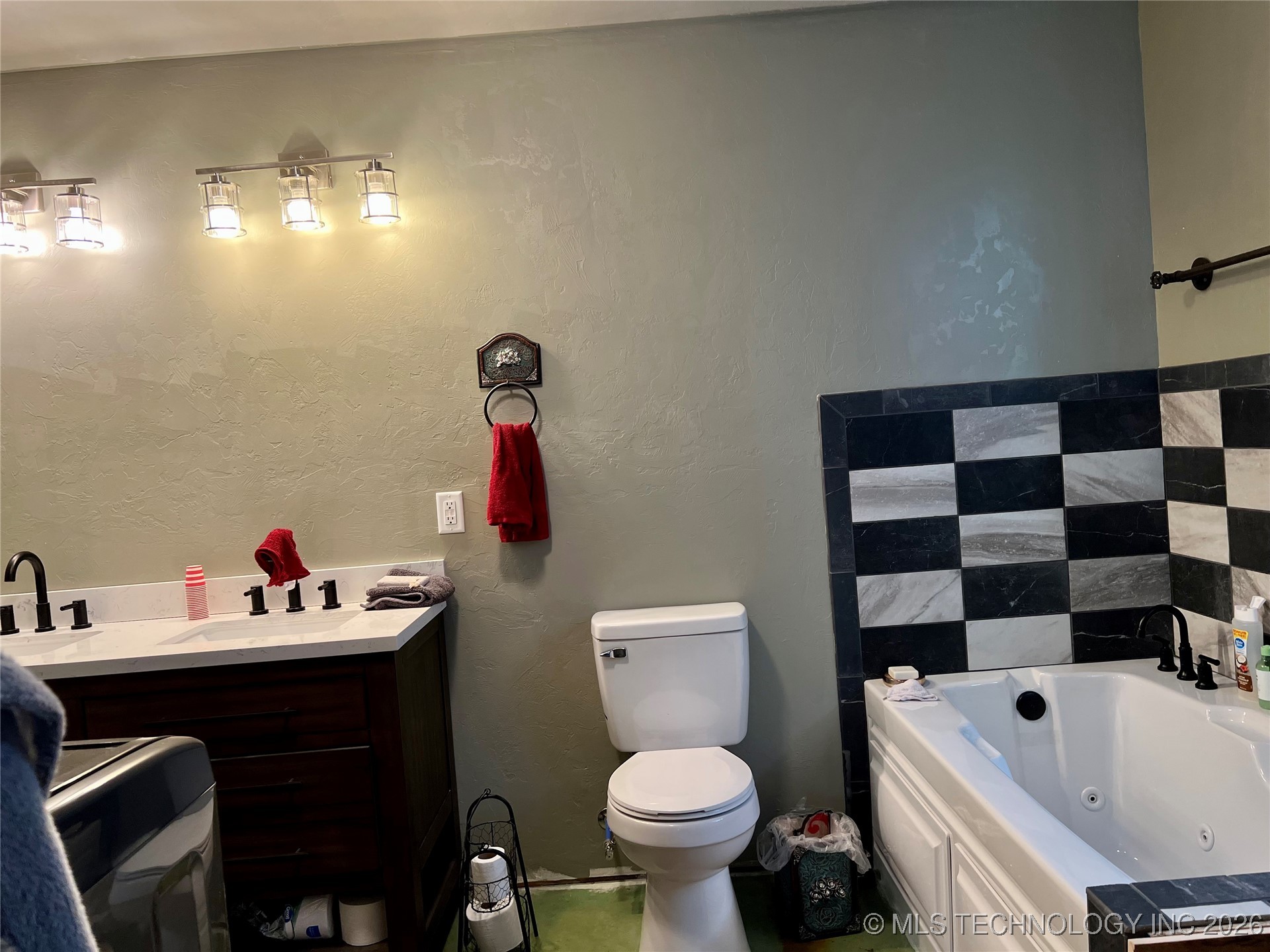 3226 Lark Road Kingston OK 73439