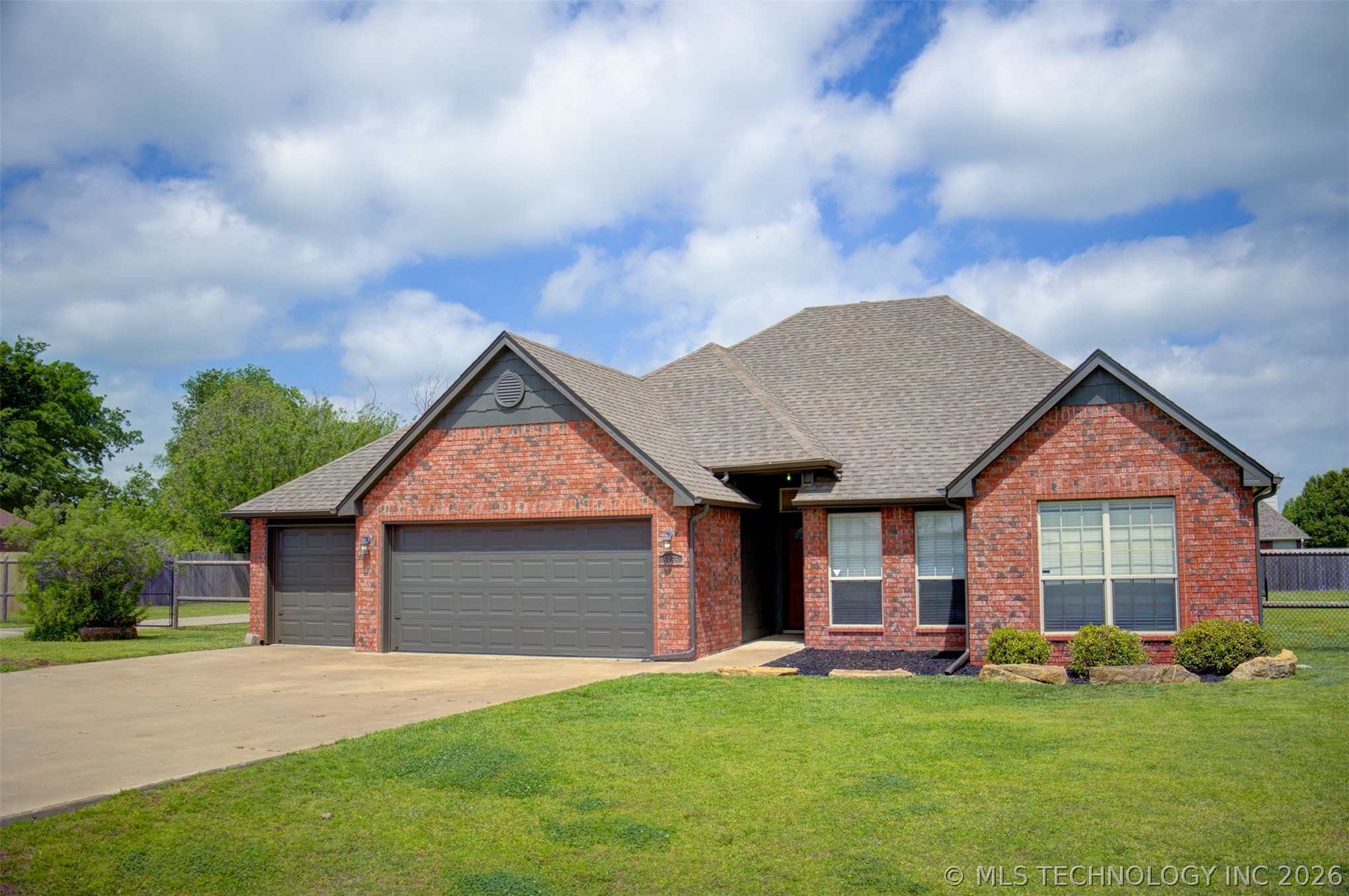 5755 E 144th Street Collinsville OK 74021