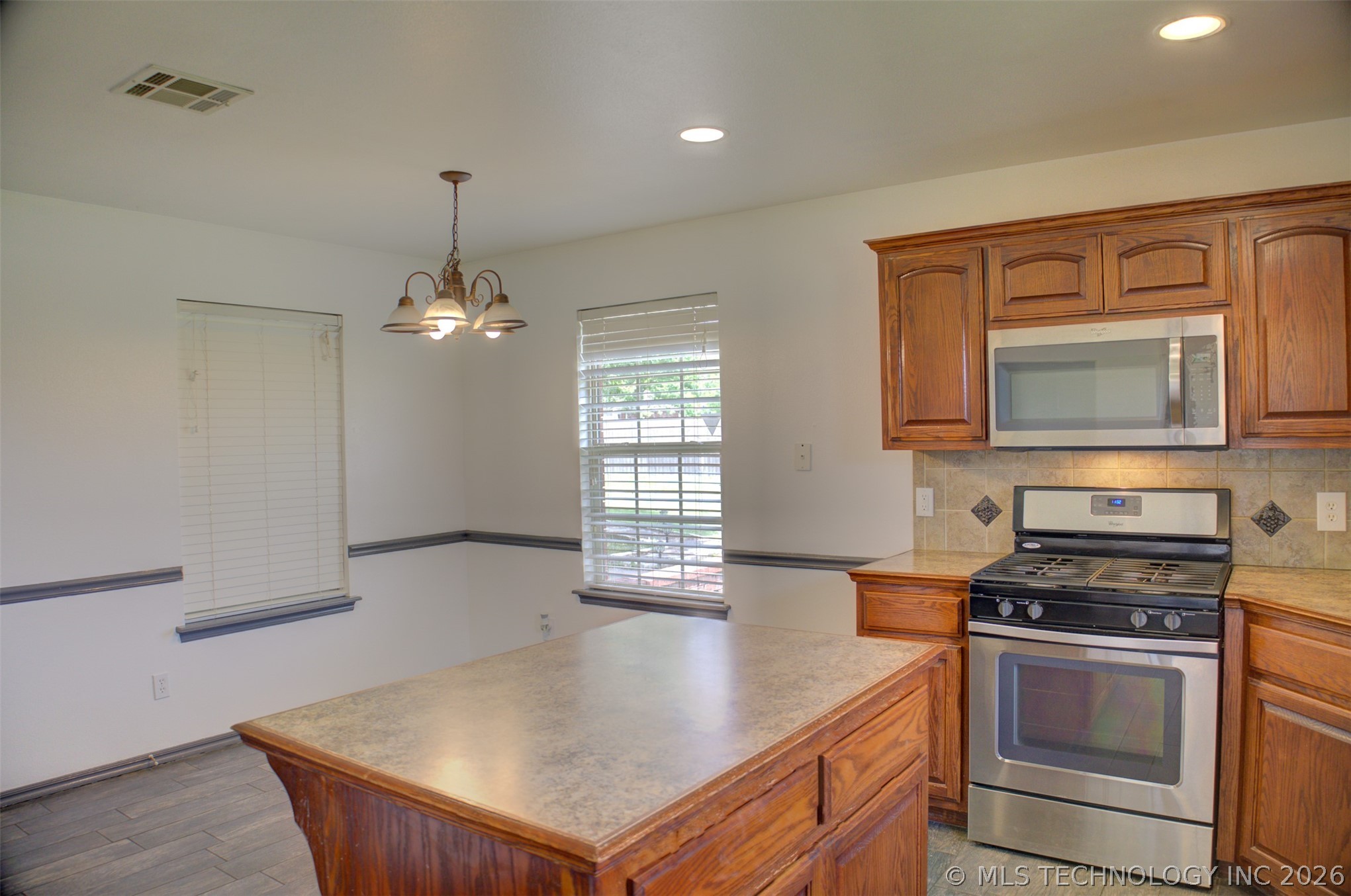 5755 E 144th Street Collinsville OK 74021