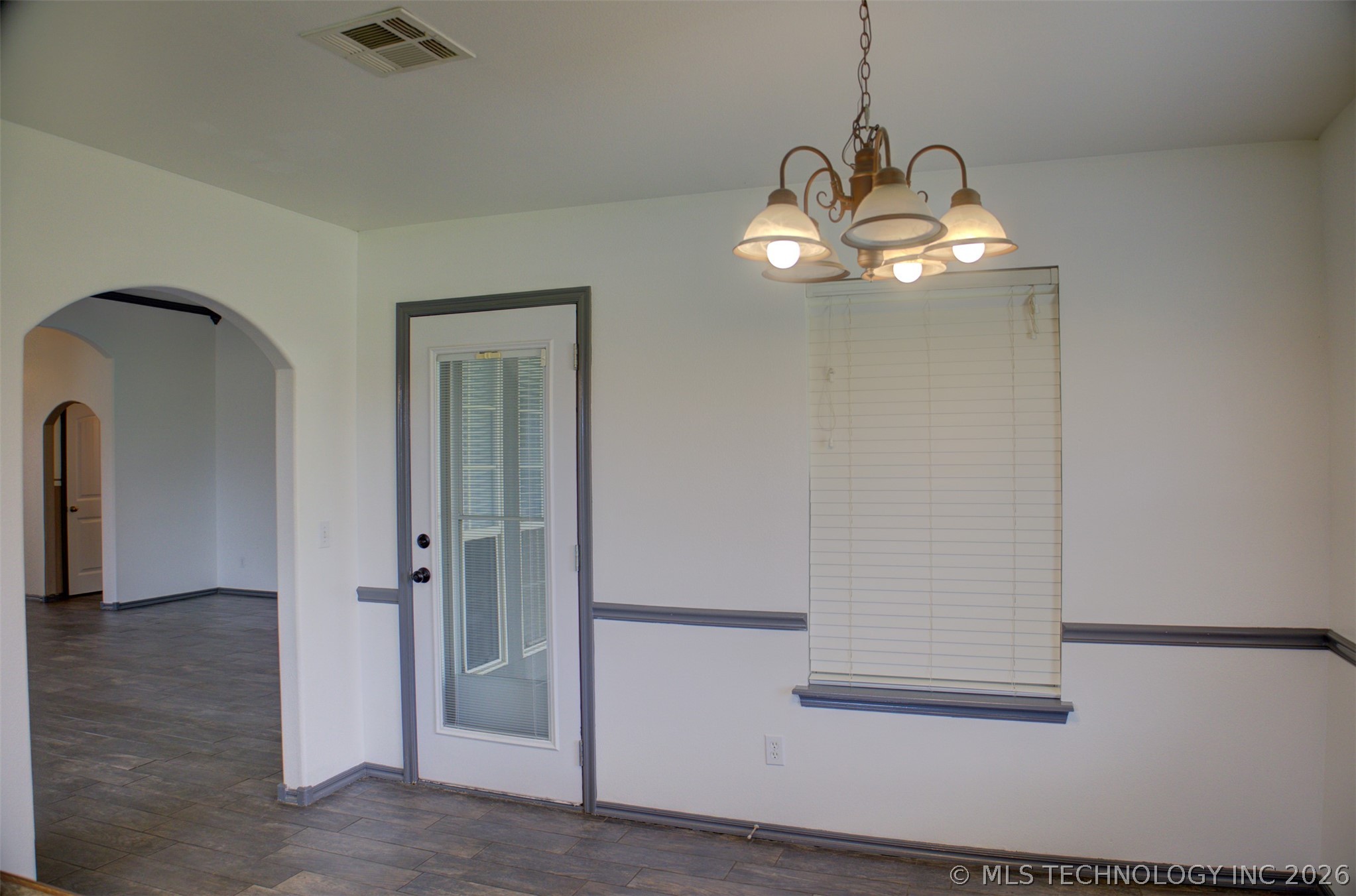 5755 E 144th Street Collinsville OK 74021
