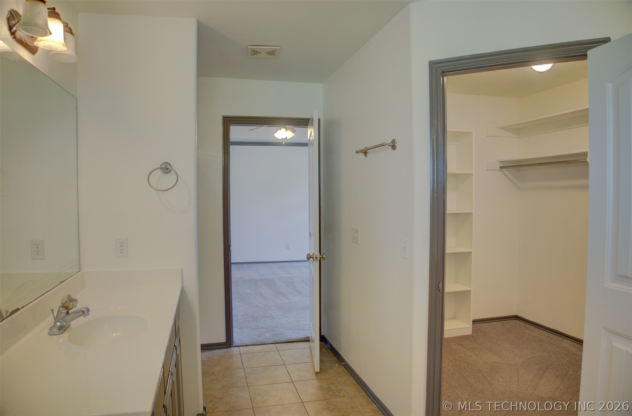 5755 E 144th Street Collinsville OK 74021