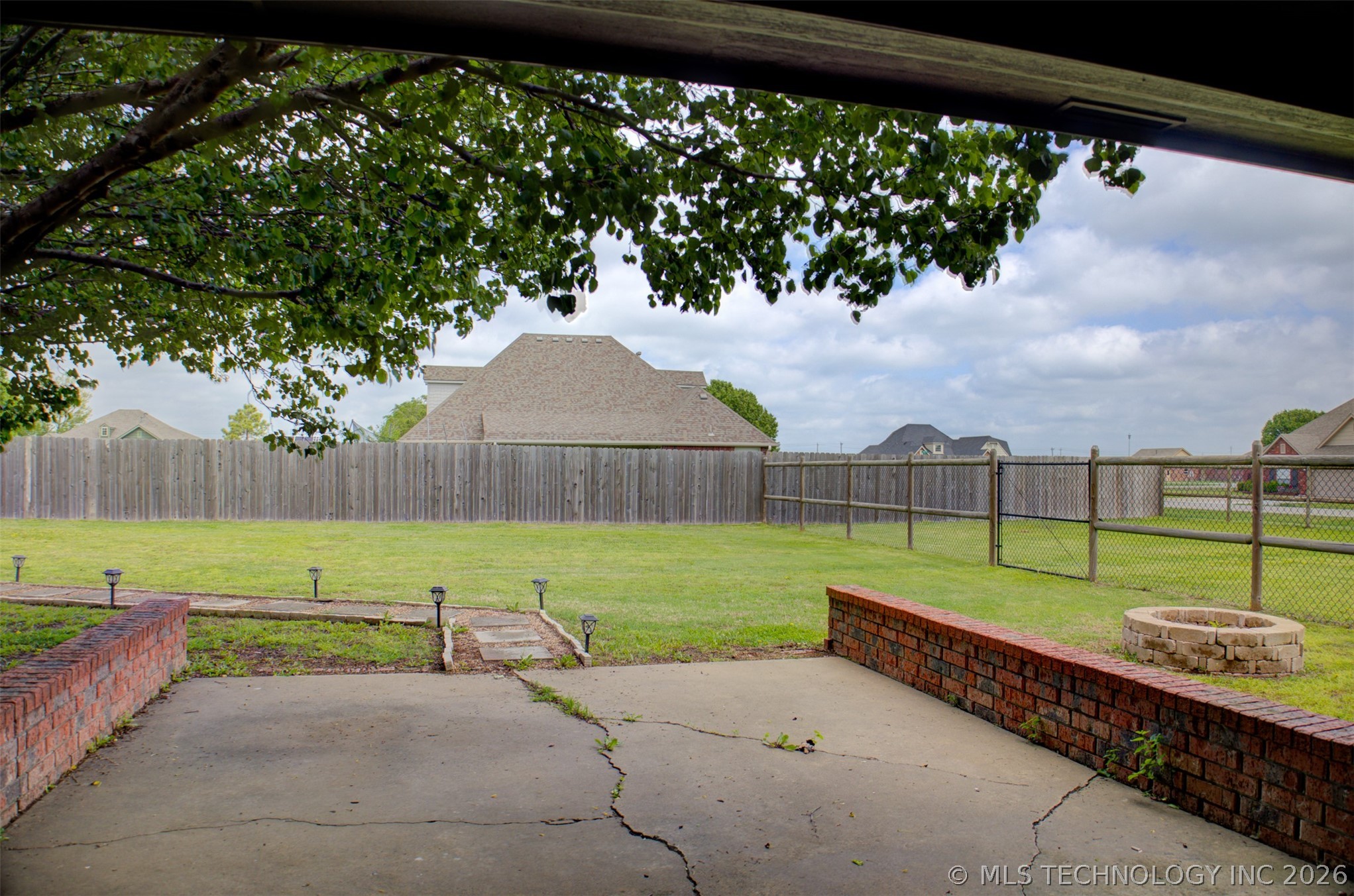 5755 E 144th Street Collinsville OK 74021