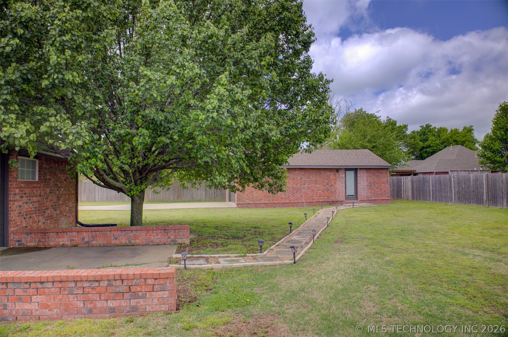 5755 E 144th Street Collinsville OK 74021