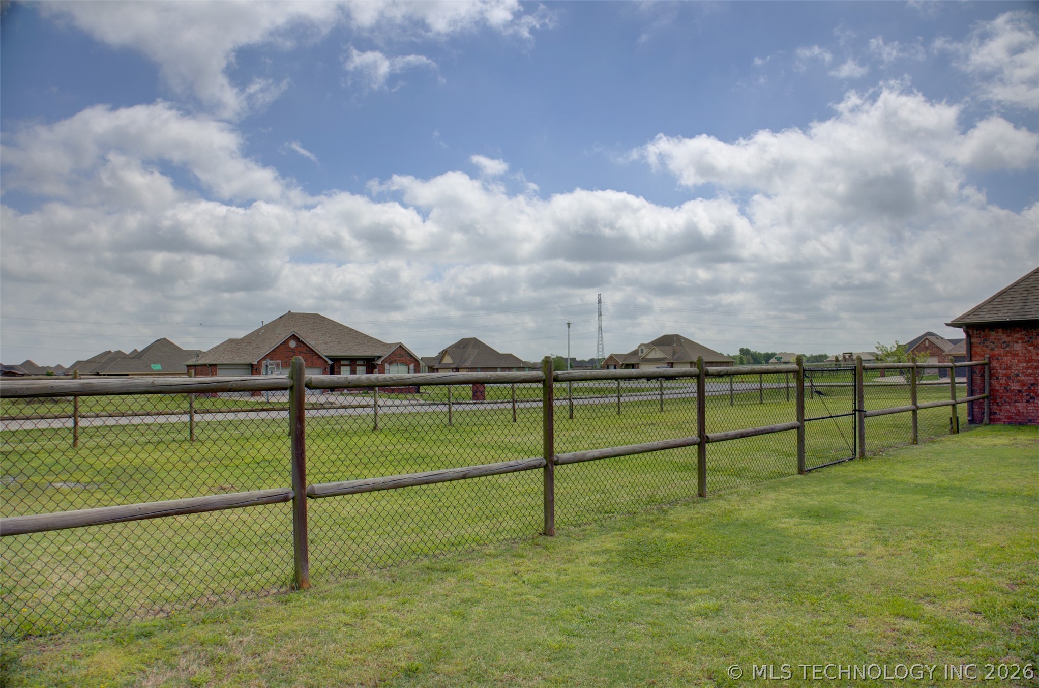 5755 E 144th Street Collinsville OK 74021